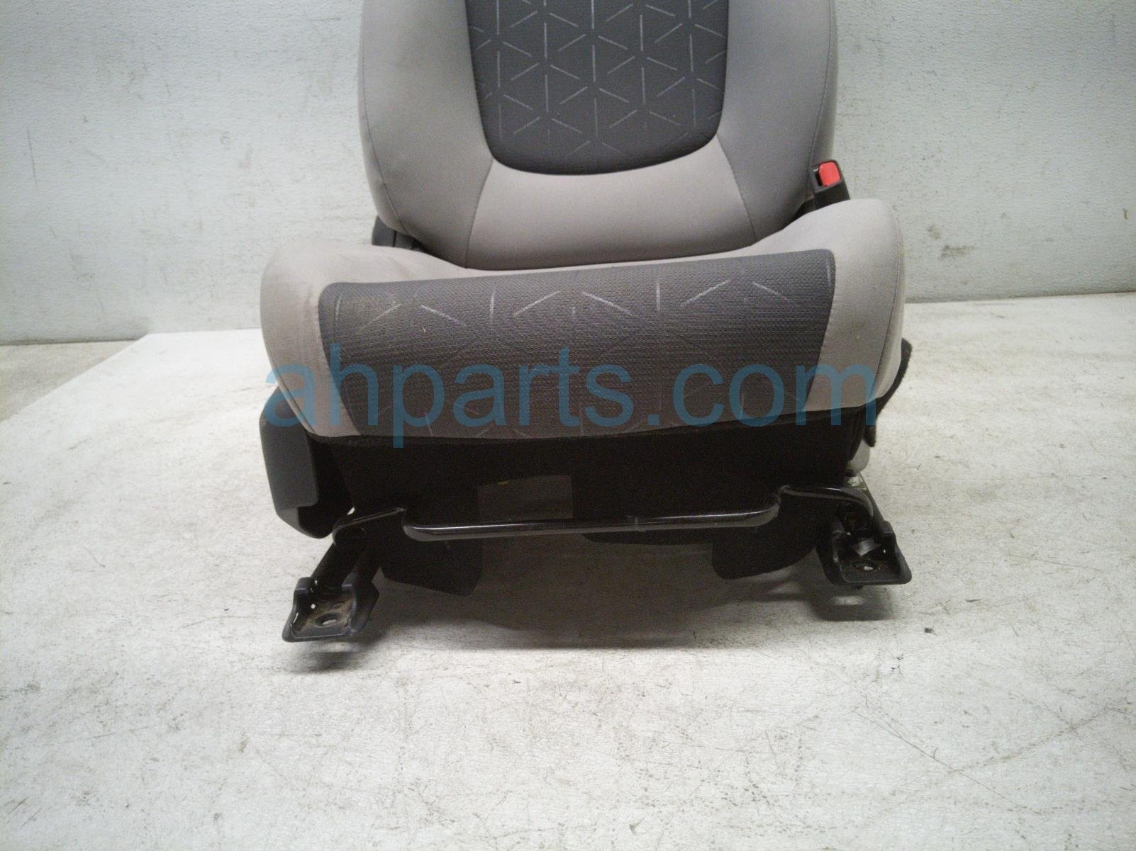 2024 Toyota Rav 4 Front Passenger Seat Grey Blown Airbag 71073 0R370 B4 Replacement 2024 Toyota Rav 4 Front Passenger Seat Grey Blown Airbag 71073 0R370 B4 Replacement thumbnail