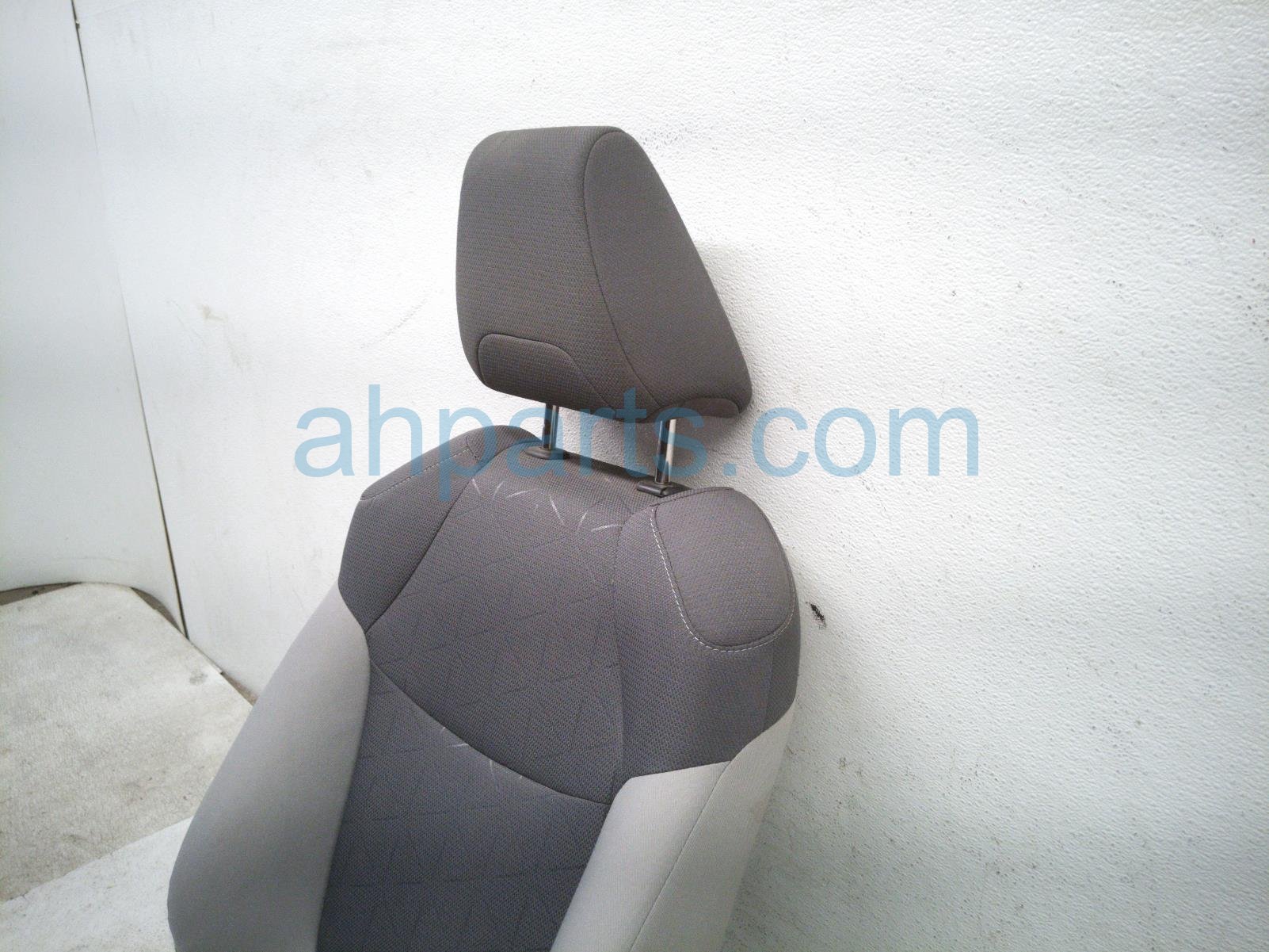 2024 Toyota Rav 4 Front Passenger Seat Grey Blown Airbag 71073 0R370 B4 Replacement 2024 Toyota Rav 4 Front Passenger Seat Grey Blown Airbag 71073 0R370 B4 Replacement thumbnail