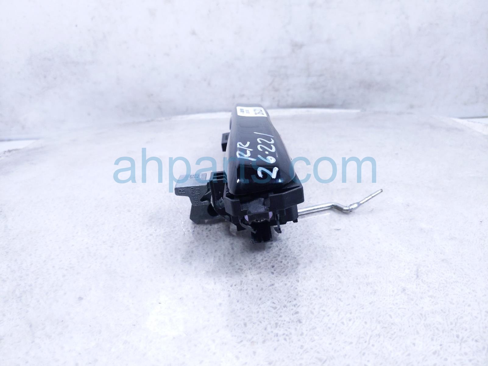 2025 Honda Civic Outside/exterior Rear Passenger Exterior Door Handle Black 72141 T20 A01ZE Replacement 2025 Honda Civic Outside/exterior Rear Passenger Exterior Door Handle Black 72141 T20 A01ZE Replacement thumbnail