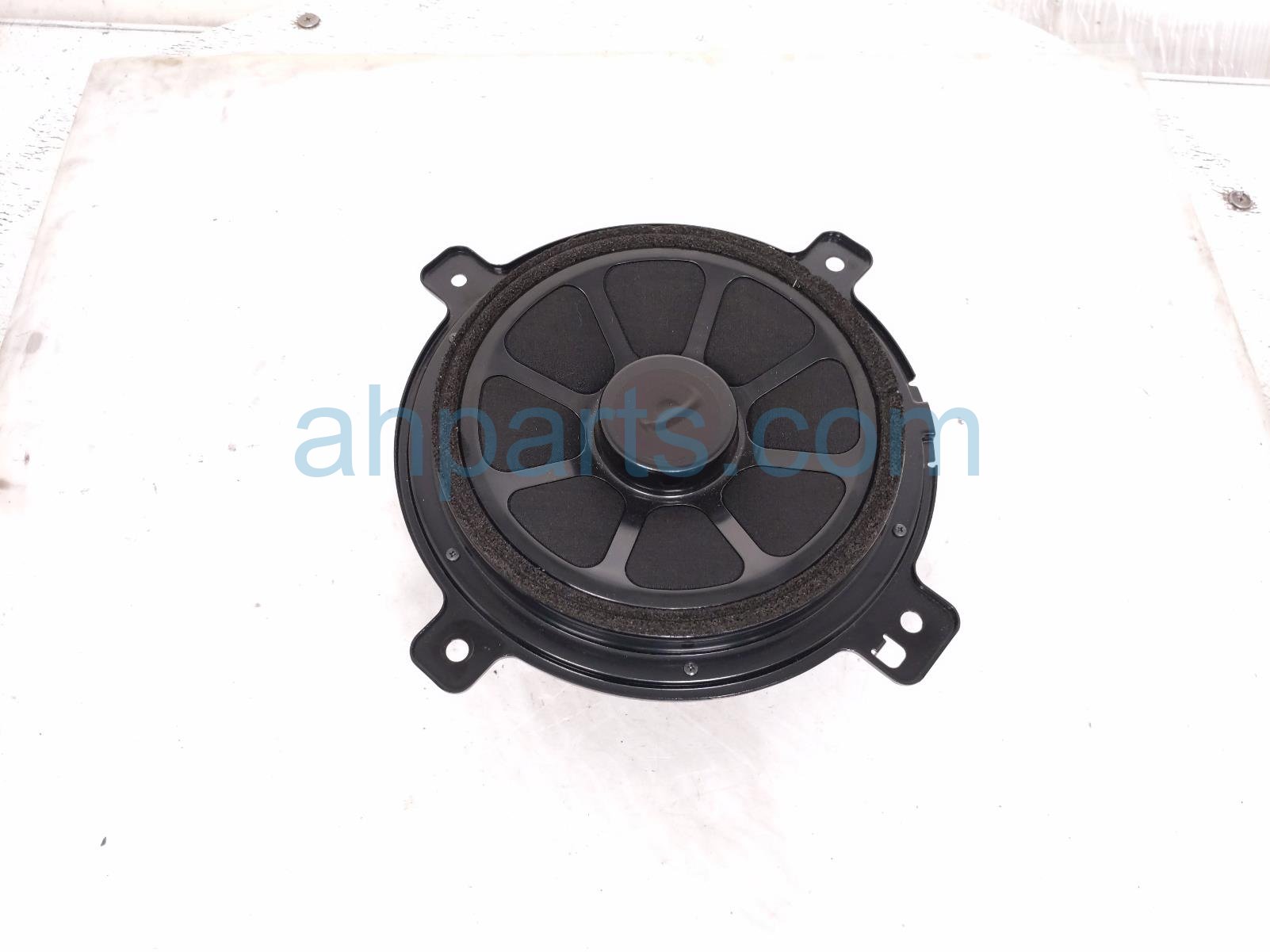 2025 Honda Civic Speaker / Sub Woofer Unit Sedan 8A440 T20 A01 Replacement 2025 Honda Civic Speaker / Sub Woofer Unit Sedan 8A440 T20 A01 Replacement thumbnail
