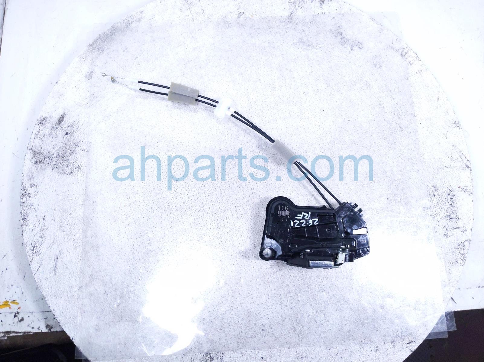 Honda FR/RH DOOR LOCK ACTUATOR