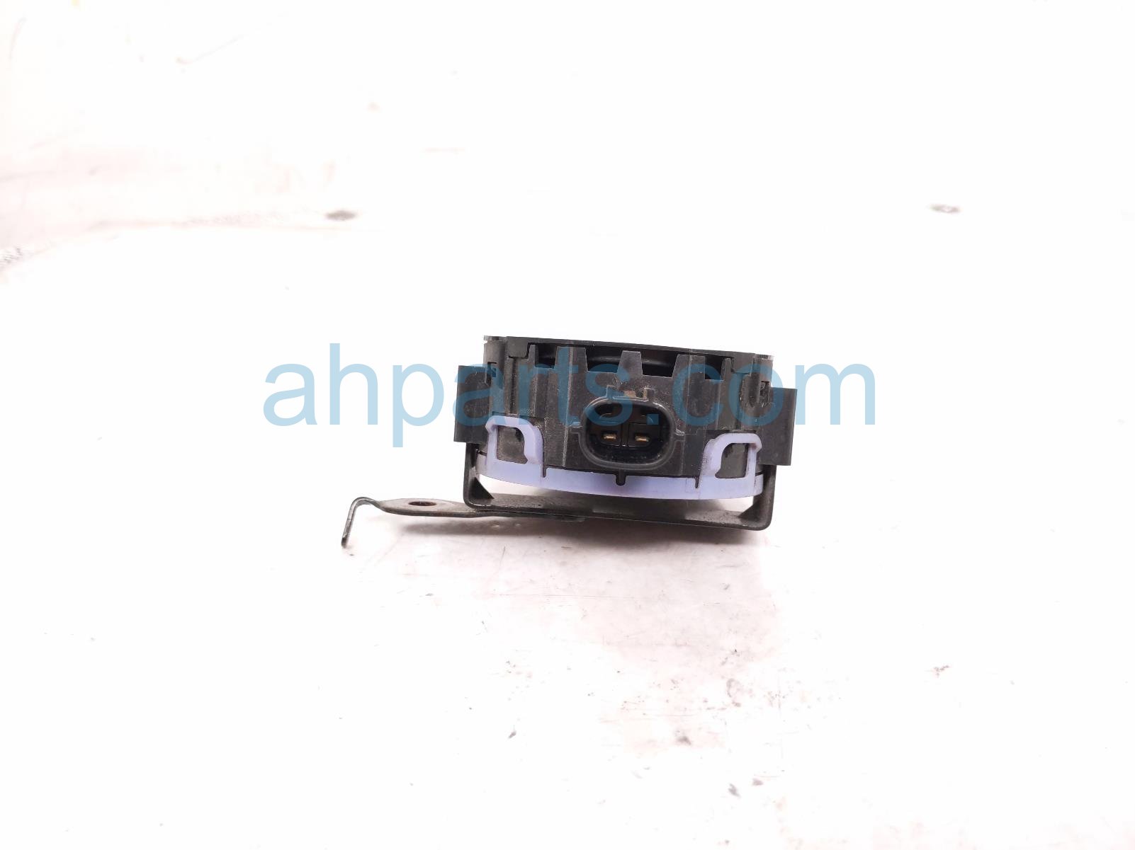 2020 Toyota Avalon Pedestrian Warning Speaker 86570 33070 Replacement 2020 Toyota Avalon Pedestrian Warning Speaker 86570 33070 Replacement thumbnail