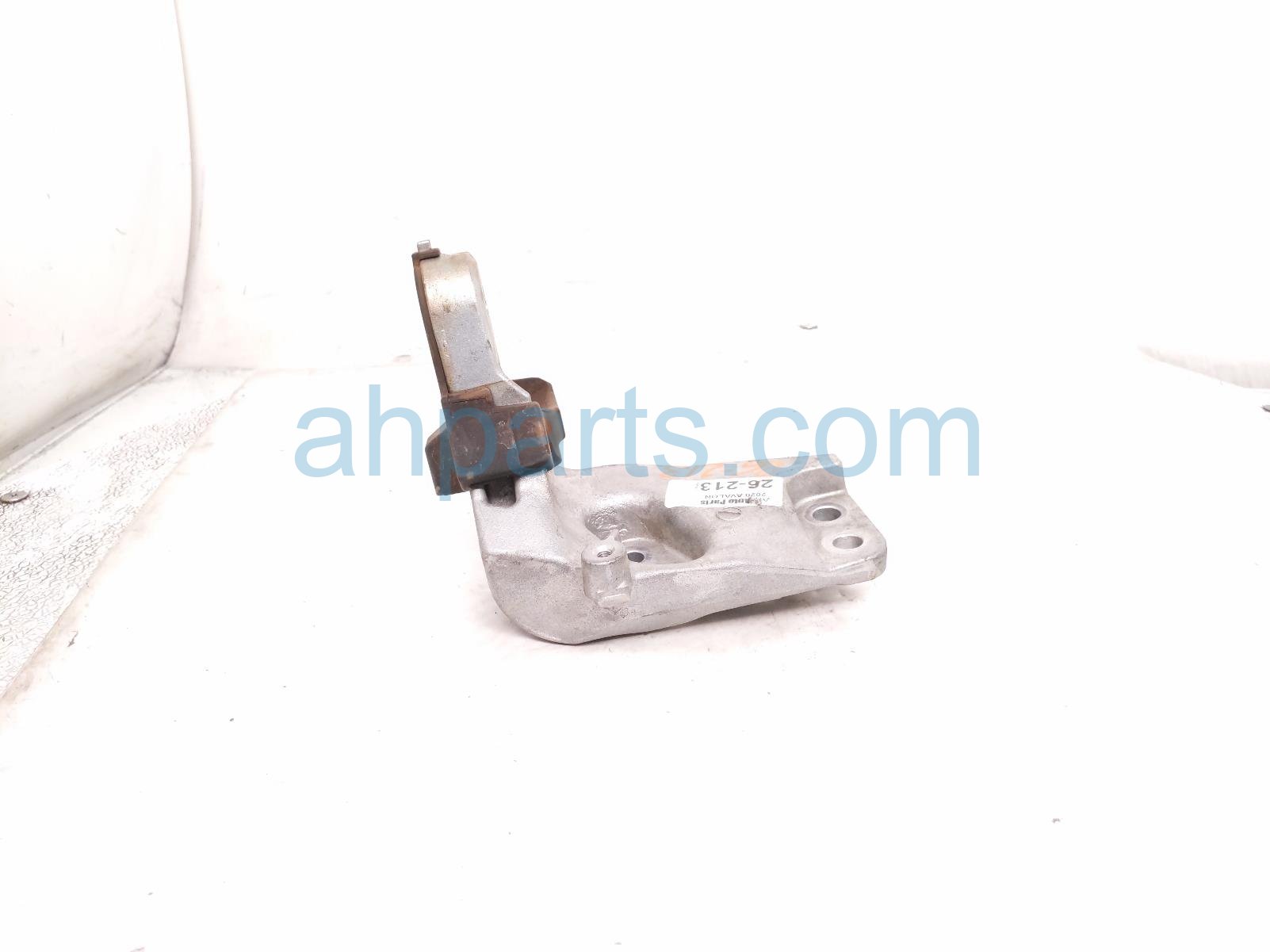 2020 Toyota Avalon Engine/motor Driver Side Engine Mount 2.5l Hyb Fwd 12306 F0010 Replacement 2020 Toyota Avalon Engine/motor Driver Side Engine Mount 2.5l Hyb Fwd 12306 F0010 Replacement thumbnail