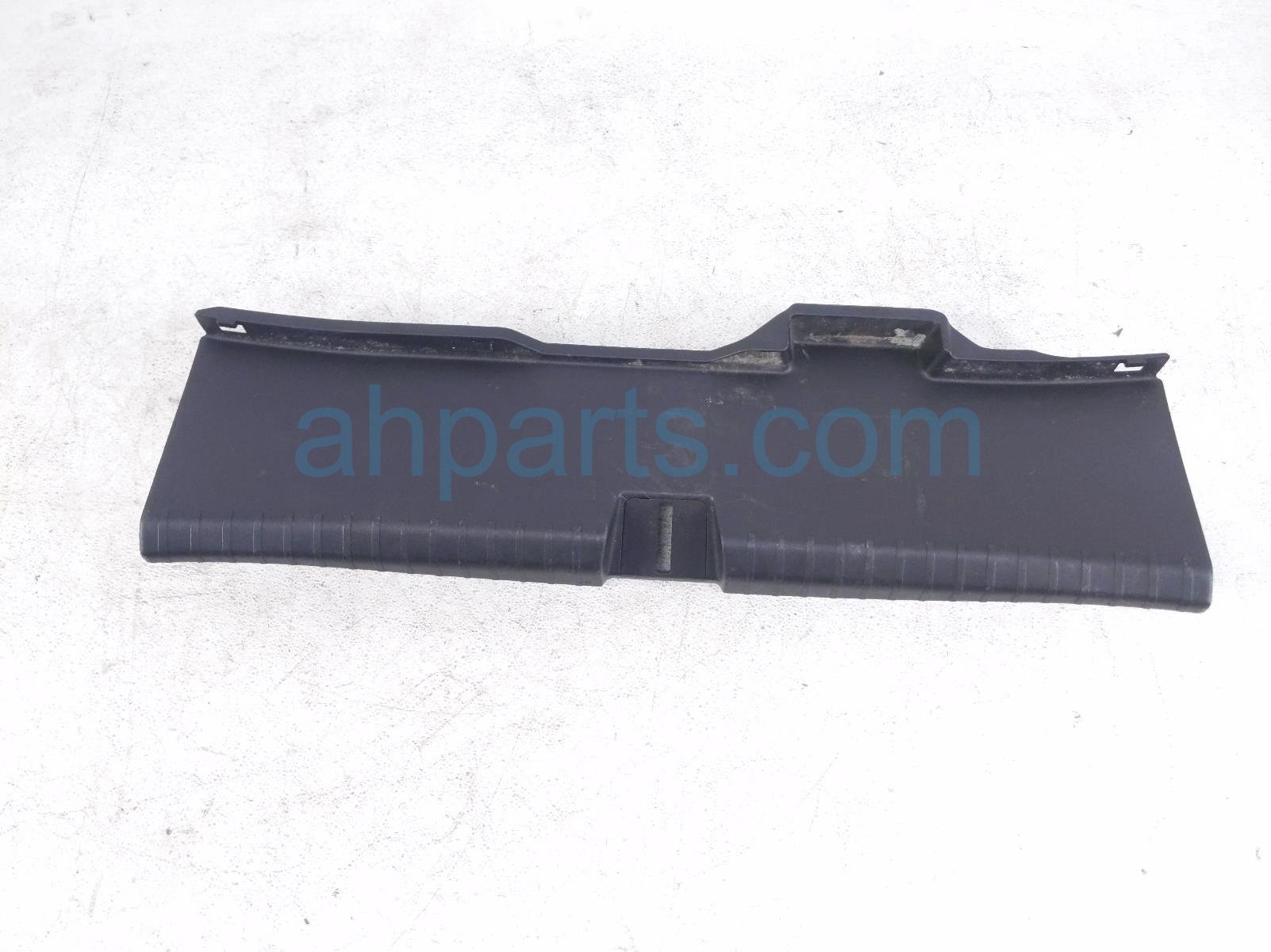 Acura CARGO TRUNK SCUFF SILL TRIM - BLK