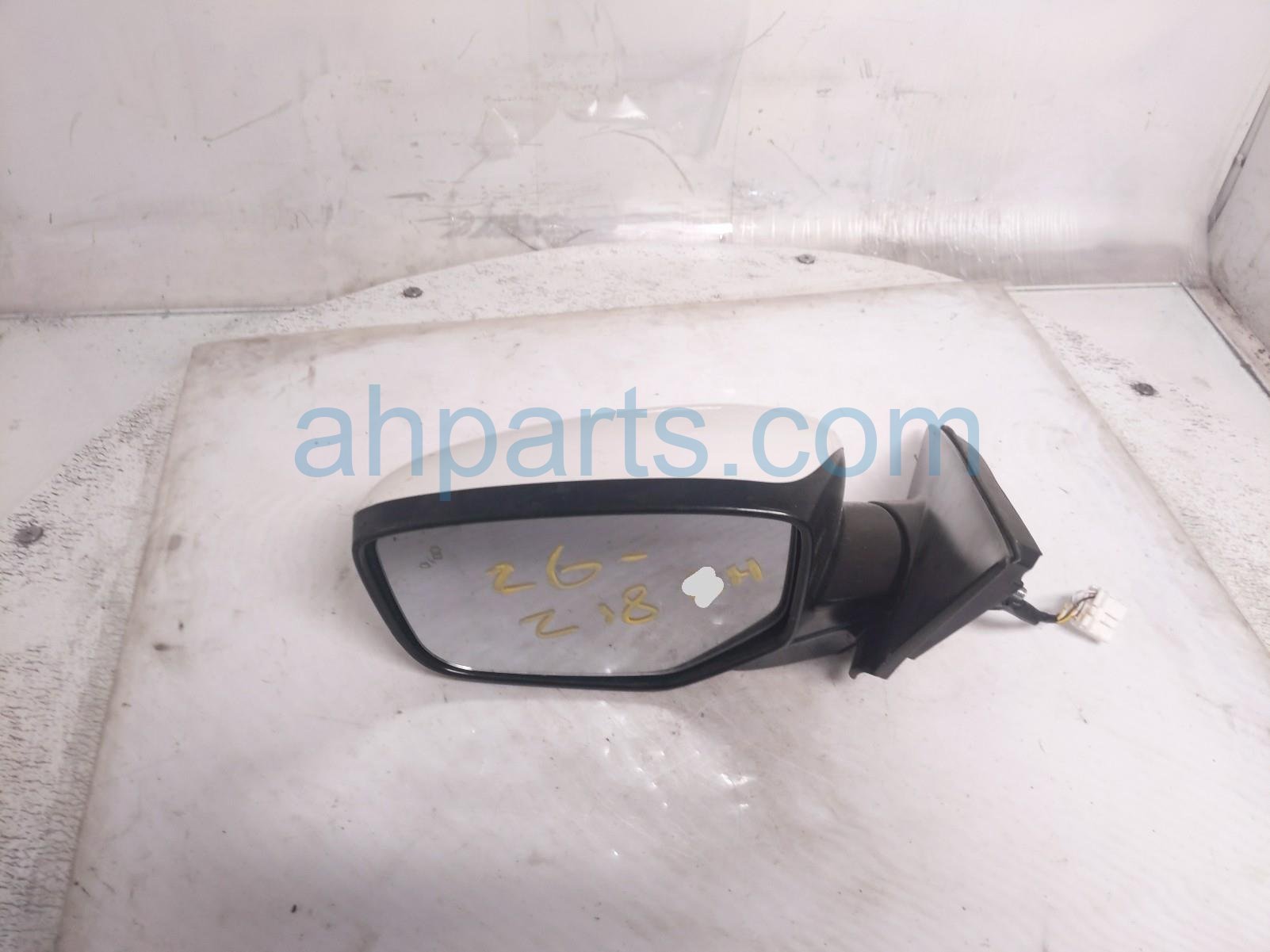 Acura LH SIDE VIEW MIRROR - WHITE W/BSM
