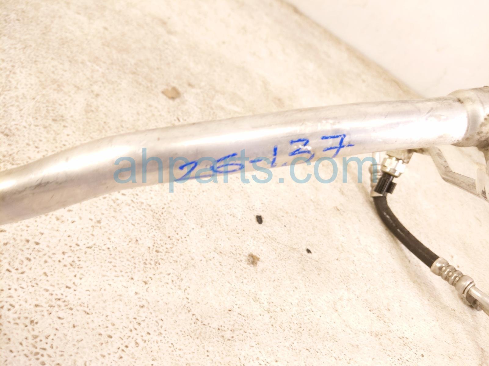 2024 Hyundai Santa Fe Ac Hose Pipe A/c Suction Line 2.5l Awd 97777 R6000 Replacement 2024 Hyundai Santa Fe Ac Hose Pipe A/c Suction Line 2.5l Awd 97777 R6000 Replacement thumbnail