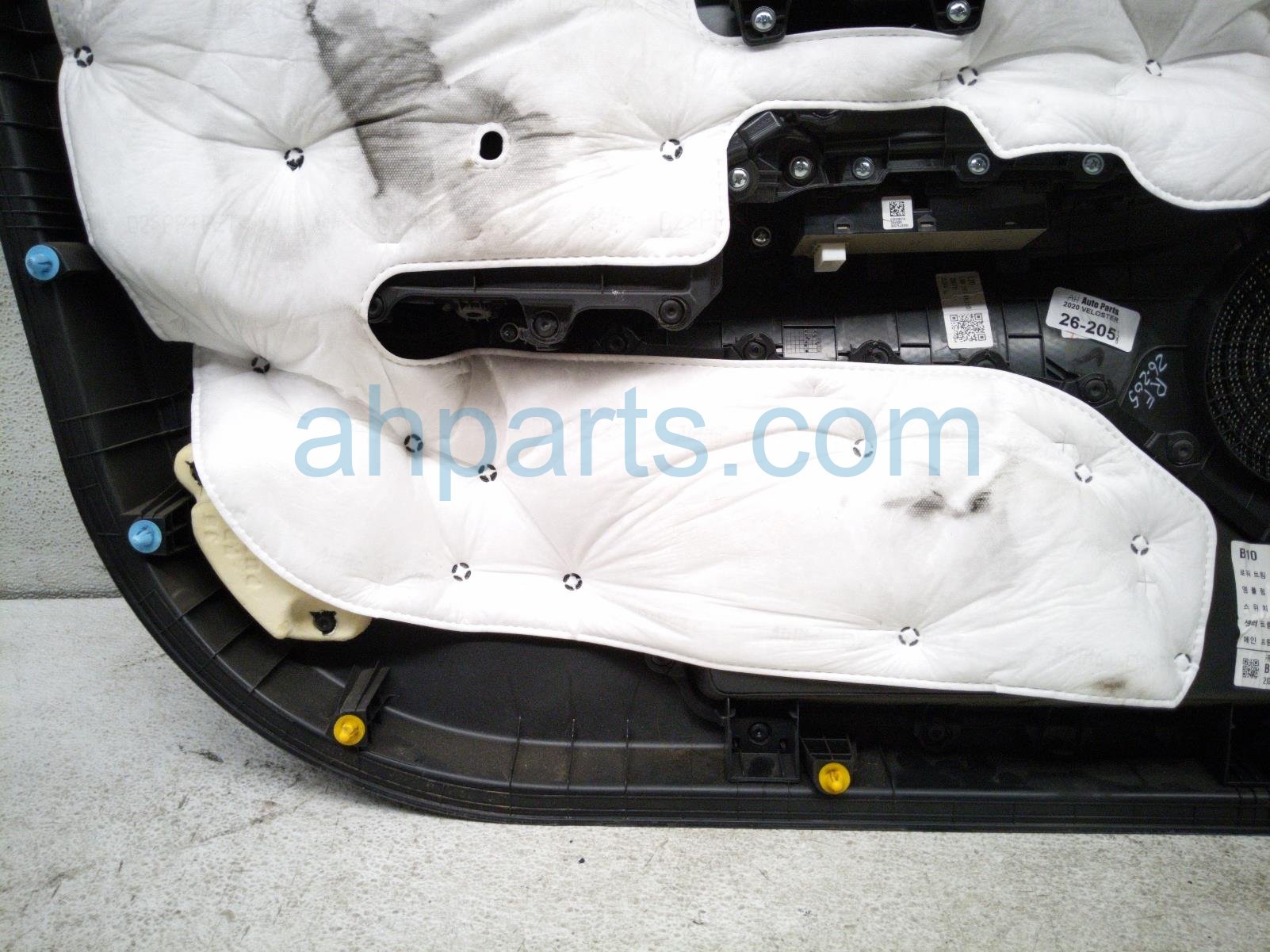 2020 Hyundai Veloster Liner Front Passenger Inside Door Trim Panel Black 82308 J3030 NTX Replacement 2020 Hyundai Veloster Liner Front Passenger Inside Door Trim Panel Black 82308 J3030 NTX Replacement thumbnail