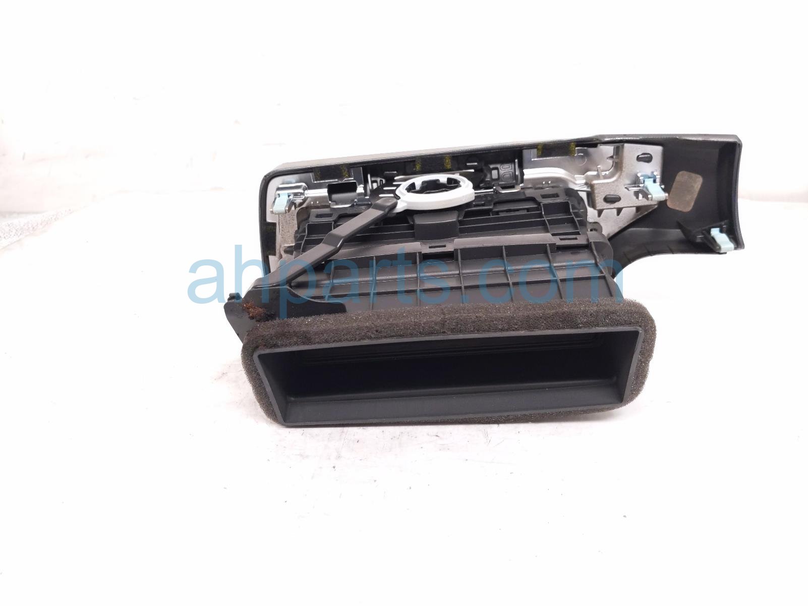 2024 Acura Integra Driver Dash Air Vent Outlet Blk 77245 3S5 A01ZA Replacement 2024 Acura Integra Driver Dash Air Vent Outlet Blk 77245 3S5 A01ZA Replacement thumbnail