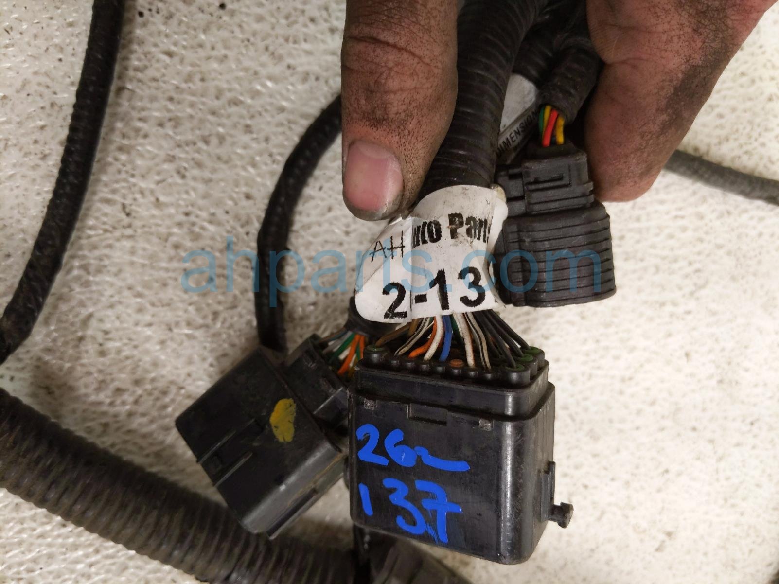 2024 Hyundai Santa Fe Front Bumper Wiring Harness 91880 R6020 MA Replacement 2024 Hyundai Santa Fe Front Bumper Wiring Harness 91880 R6020 MA Replacement thumbnail