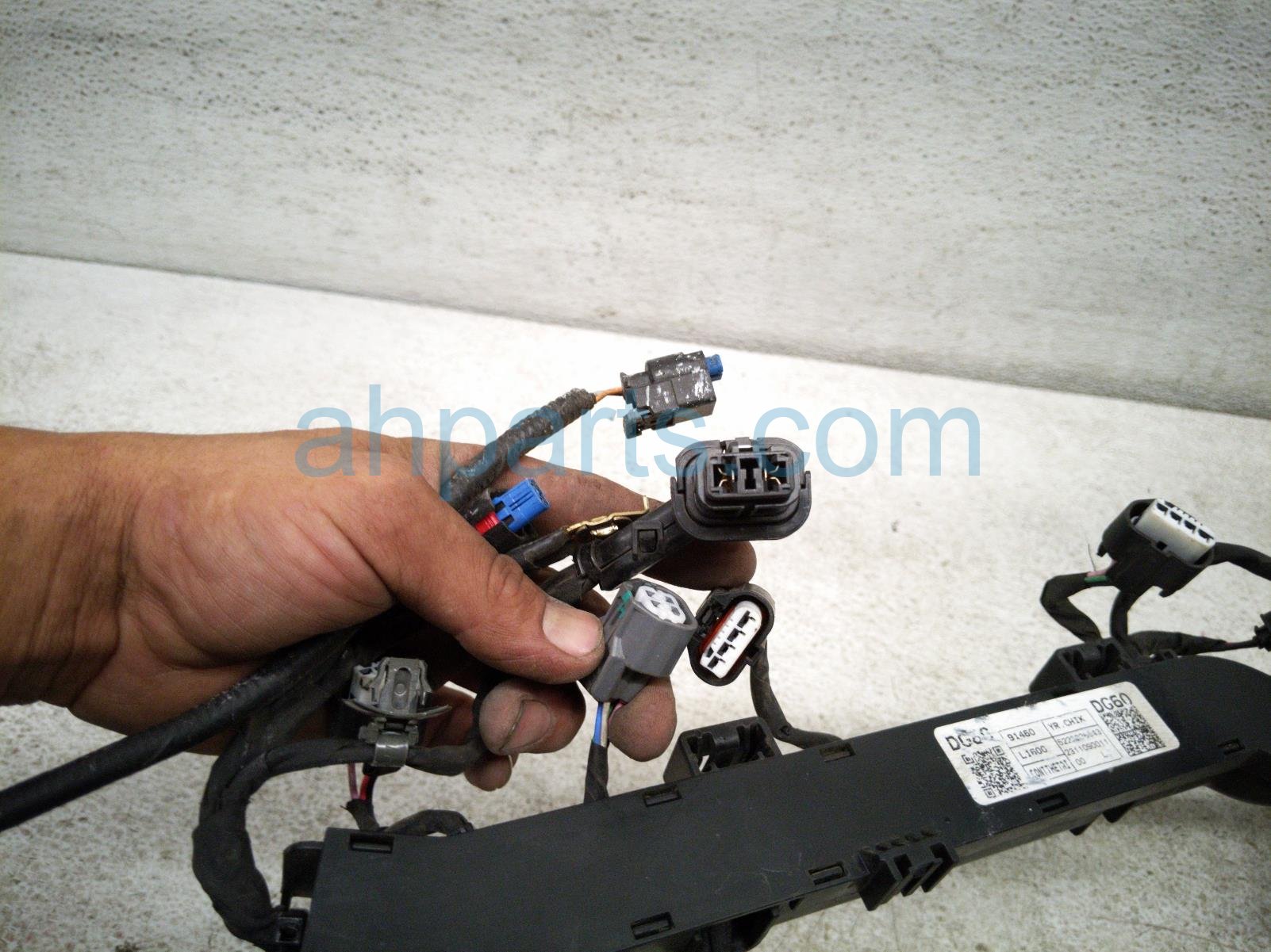 2024 Hyundai Sonata Engine Wire Harness 2.5l At Fwd 91460 L1600 Replacement 2024 Hyundai Sonata Engine Wire Harness 2.5l At Fwd 91460 L1600 Replacement thumbnail