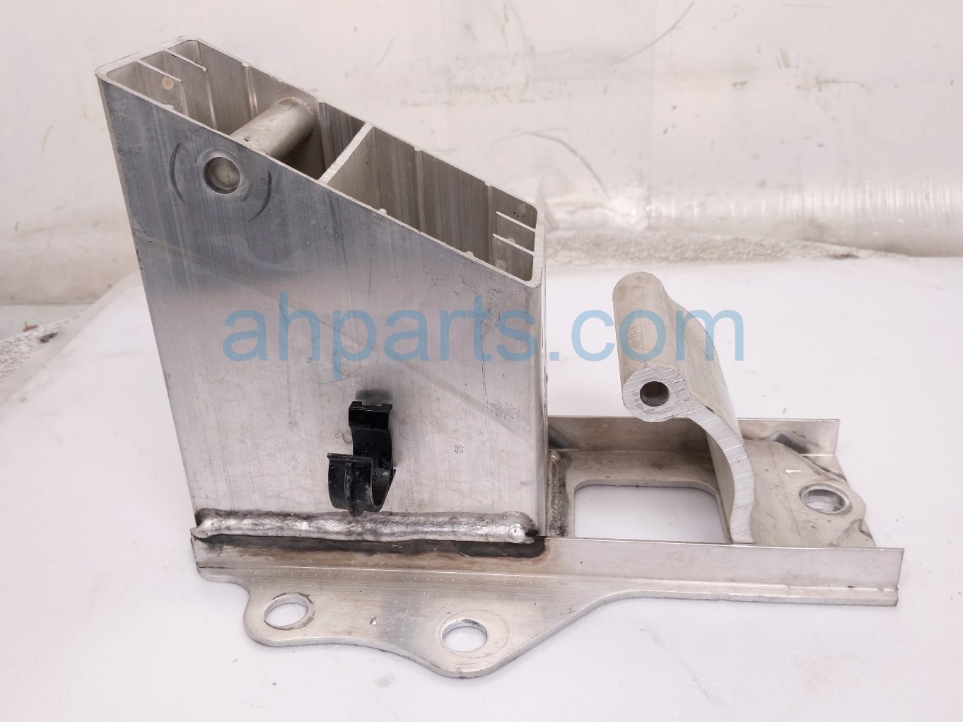 2021 Acura TLX Front Bumper Reinforcement Bar 71130 TGV A02 Replacement 2021 Acura TLX Front Bumper Reinforcement Bar 71130 TGV A02 Replacement thumbnail