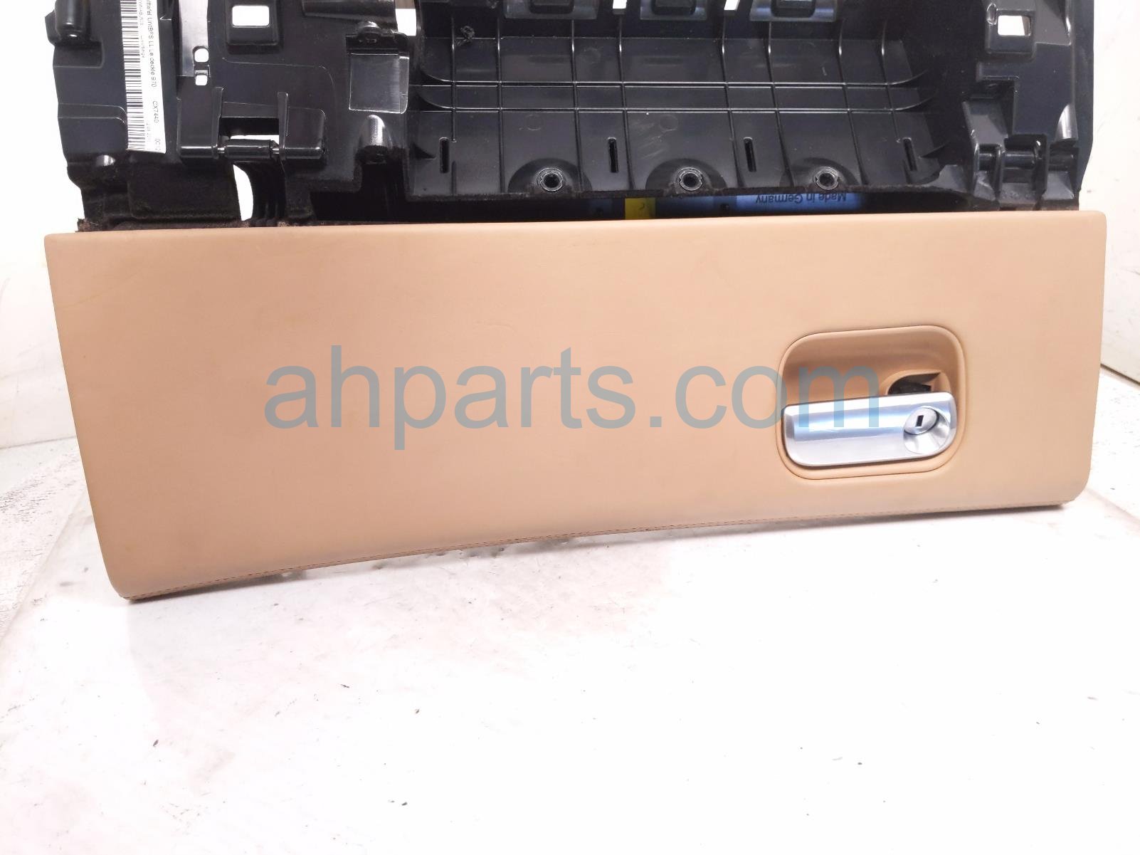 2011 Porsche Panamera Glove Compartment Box Tan 970 552 204 13 7J0 Replacement 2011 Porsche Panamera Glove Compartment Box Tan 970 552 204 13 7J0 Replacement thumbnail