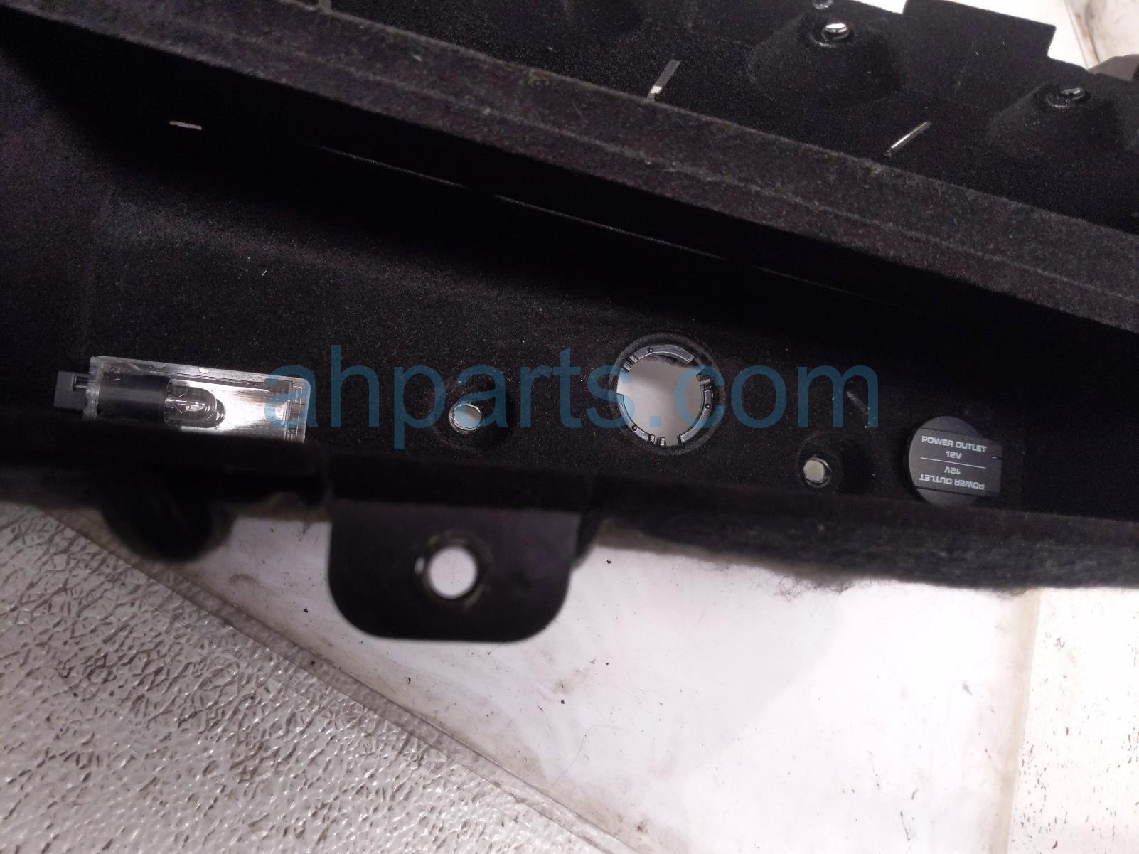 2011 Porsche Panamera Glove Compartment Box Tan 970 552 204 13 7J0 Replacement 2011 Porsche Panamera Glove Compartment Box Tan 970 552 204 13 7J0 Replacement thumbnail