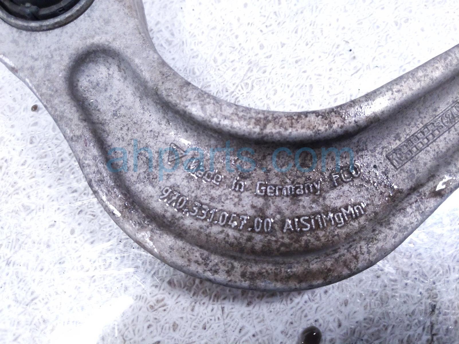2011 Porsche Panamera Rear Passenger Upper Center Control Arm 970 331 047 00 Replacement 2011 Porsche Panamera Rear Passenger Upper Center Control Arm 970 331 047 00 Replacement thumbnail