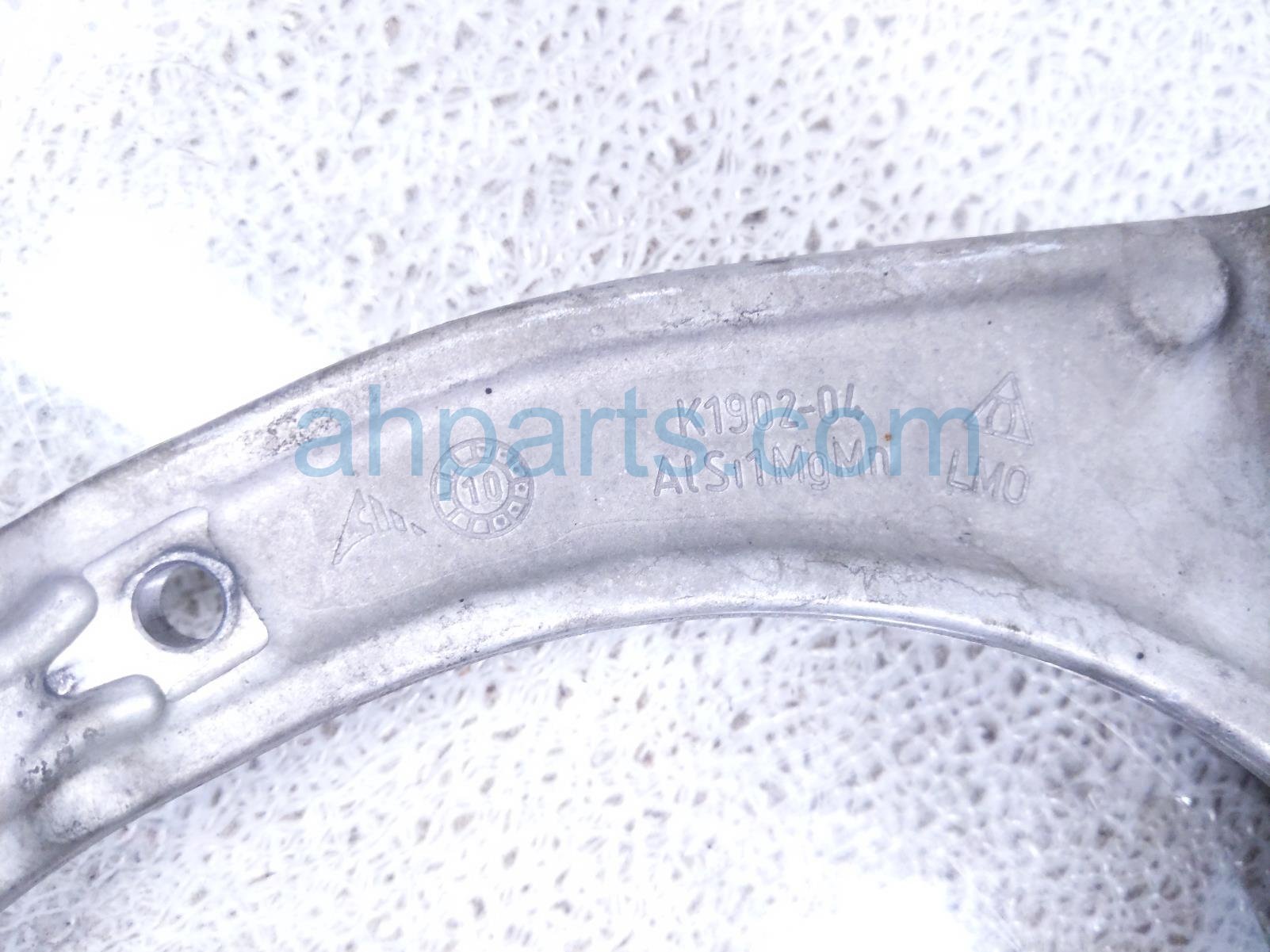 2011 Porsche Panamera Front Passenger Upper Control Arm 970 341 051 10 Replacement 2011 Porsche Panamera Front Passenger Upper Control Arm 970 341 051 10 Replacement thumbnail