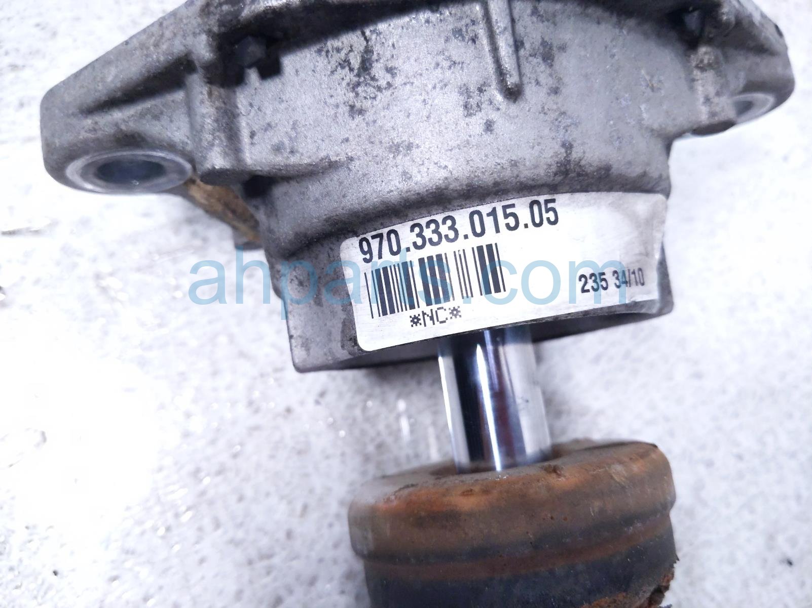 2011 Porsche Panamera Strut / Spring / Rear Passenger Shock Absorber 970 333 041 32 Replacement 2011 Porsche Panamera Strut / Spring / Rear Passenger Shock Absorber 970 333 041 32 Replacement thumbnail