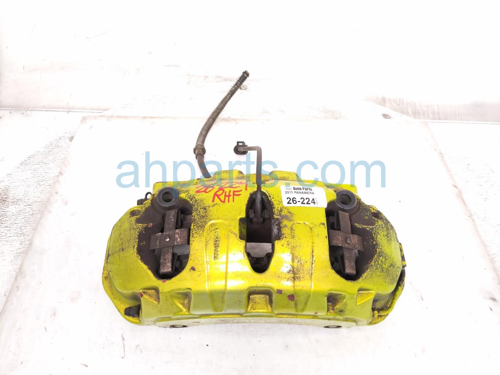 2011 Porsche Panamera Front Passenger Brake Caliper 7PP 615 150 AD Replacement 2011 Porsche Panamera Front Passenger Brake Caliper 7PP 615 150 AD Replacement thumbnail