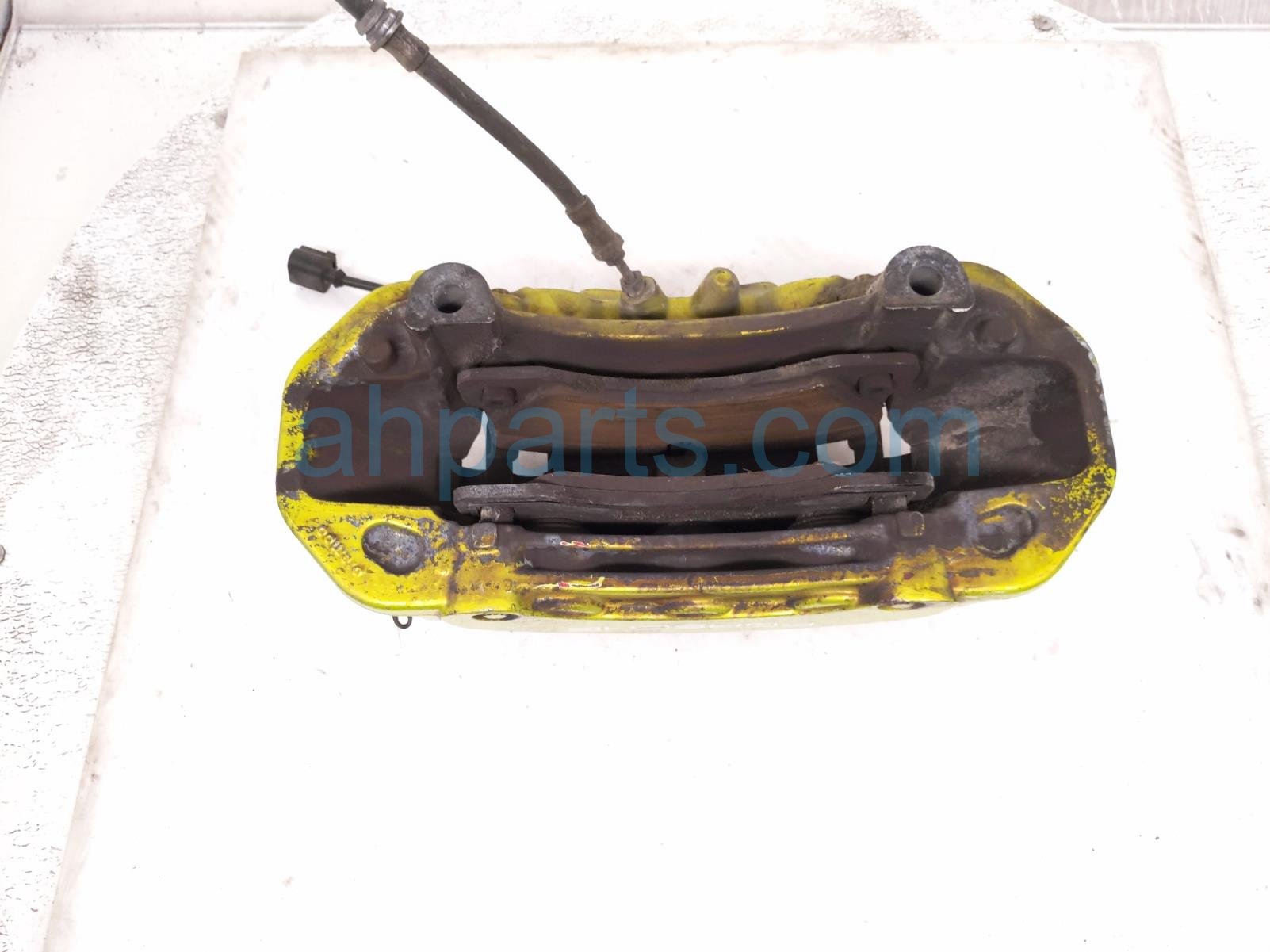 2011 Porsche Panamera Front Driver Brake Caliper 958 351 123 30 Replacement 2011 Porsche Panamera Front Driver Brake Caliper 958 351 123 30 Replacement thumbnail
