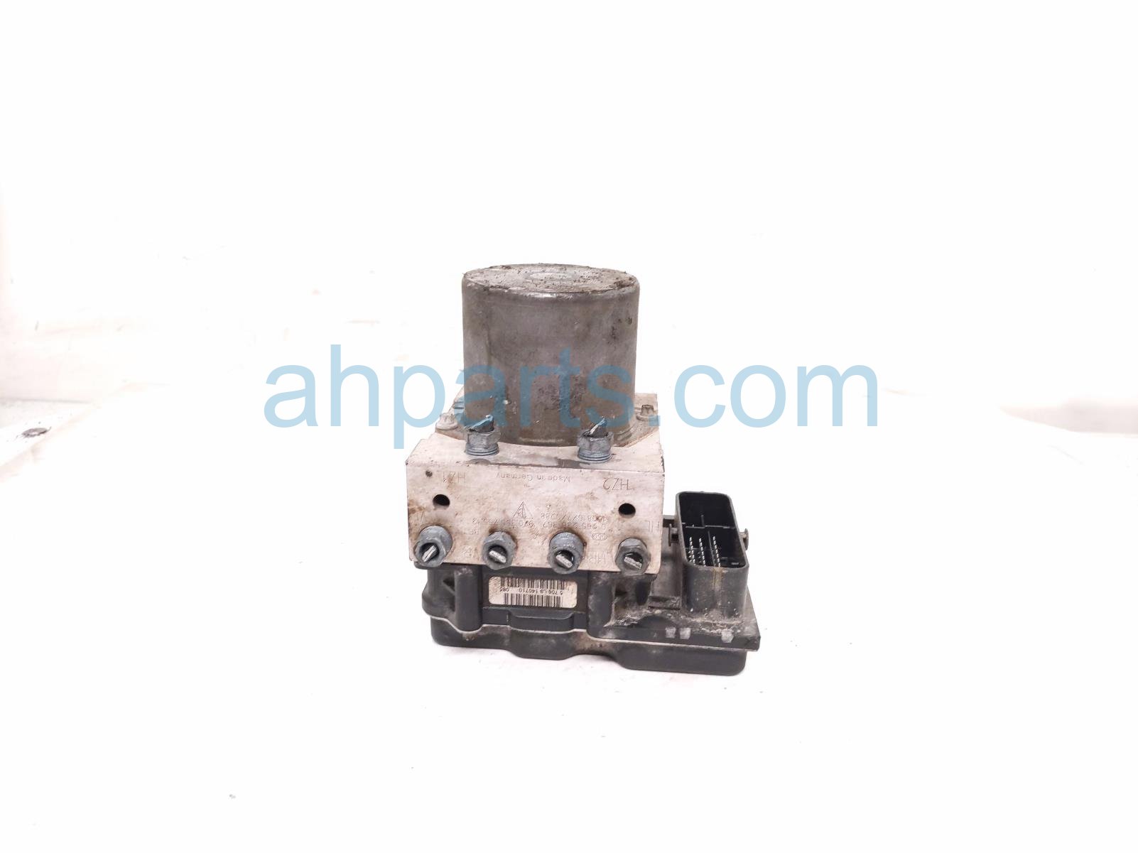 2011 Porsche Panamera (anti Lock Brake) Abs/vsa Pump Modulator 970 355 955 32 Replacement 2011 Porsche Panamera (anti Lock Brake) Abs/vsa Pump Modulator 970 355 955 32 Replacement thumbnail