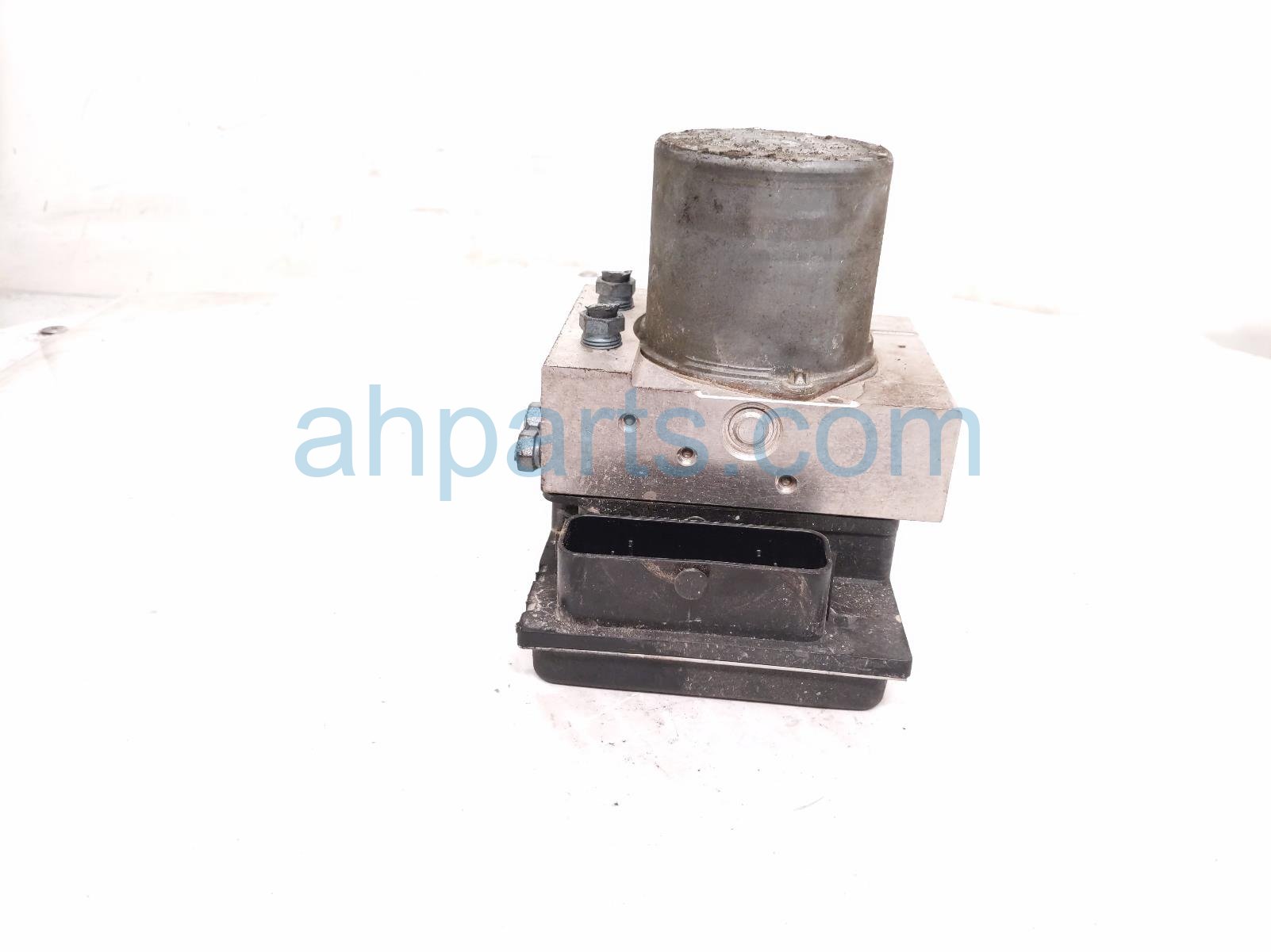 2011 Porsche Panamera (anti Lock Brake) Abs/vsa Pump Modulator 970 355 955 32 Replacement 2011 Porsche Panamera (anti Lock Brake) Abs/vsa Pump Modulator 970 355 955 32 Replacement thumbnail