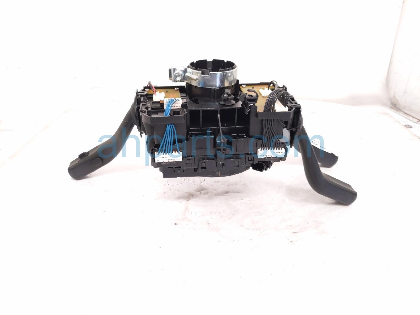 2011 Porsche Panamera Combo Turn Signal / Wiper Column Switch 7PP 953 568 BK Replacement 2011 Porsche Panamera Combo Turn Signal / Wiper Column Switch 7PP 953 568 BK Replacement thumbnail