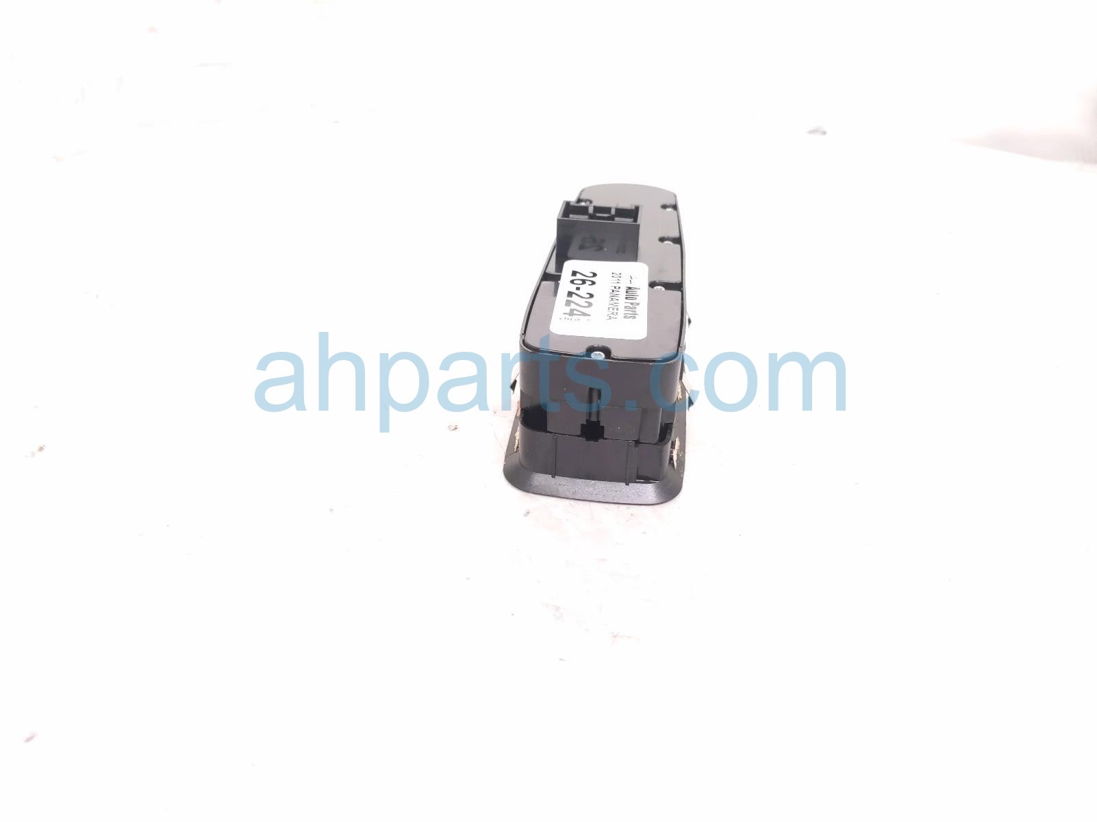 2011 Porsche Panamera Power / Master Window Control Switch 7PP 959 858 AH DML Replacement 2011 Porsche Panamera Power / Master Window Control Switch 7PP 959 858 AH DML Replacement thumbnail