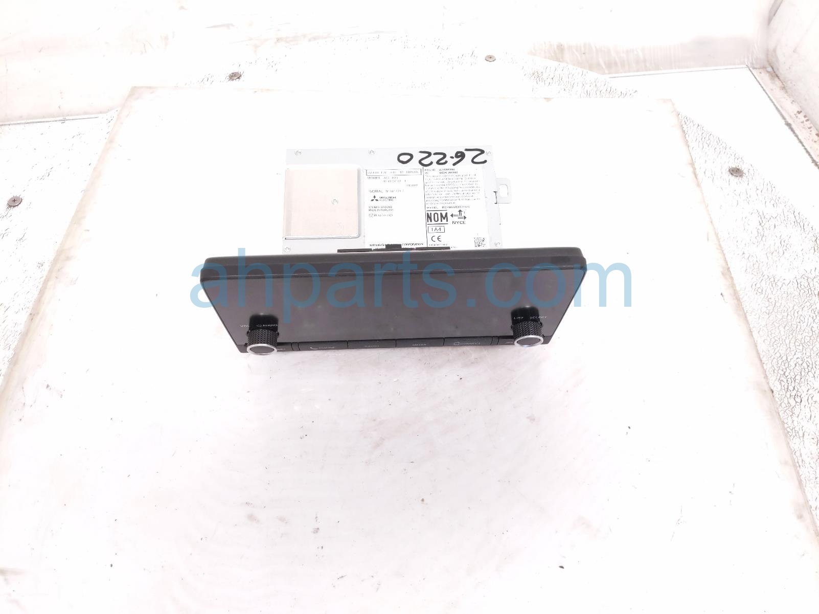 RADIO RECEIVER & DISPLAY SCREEN