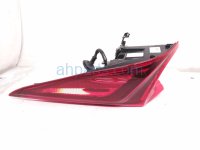 Toyota RH TAIL LAMP (ON BODY) Toyota RH TAIL LAMP (ON BODY)