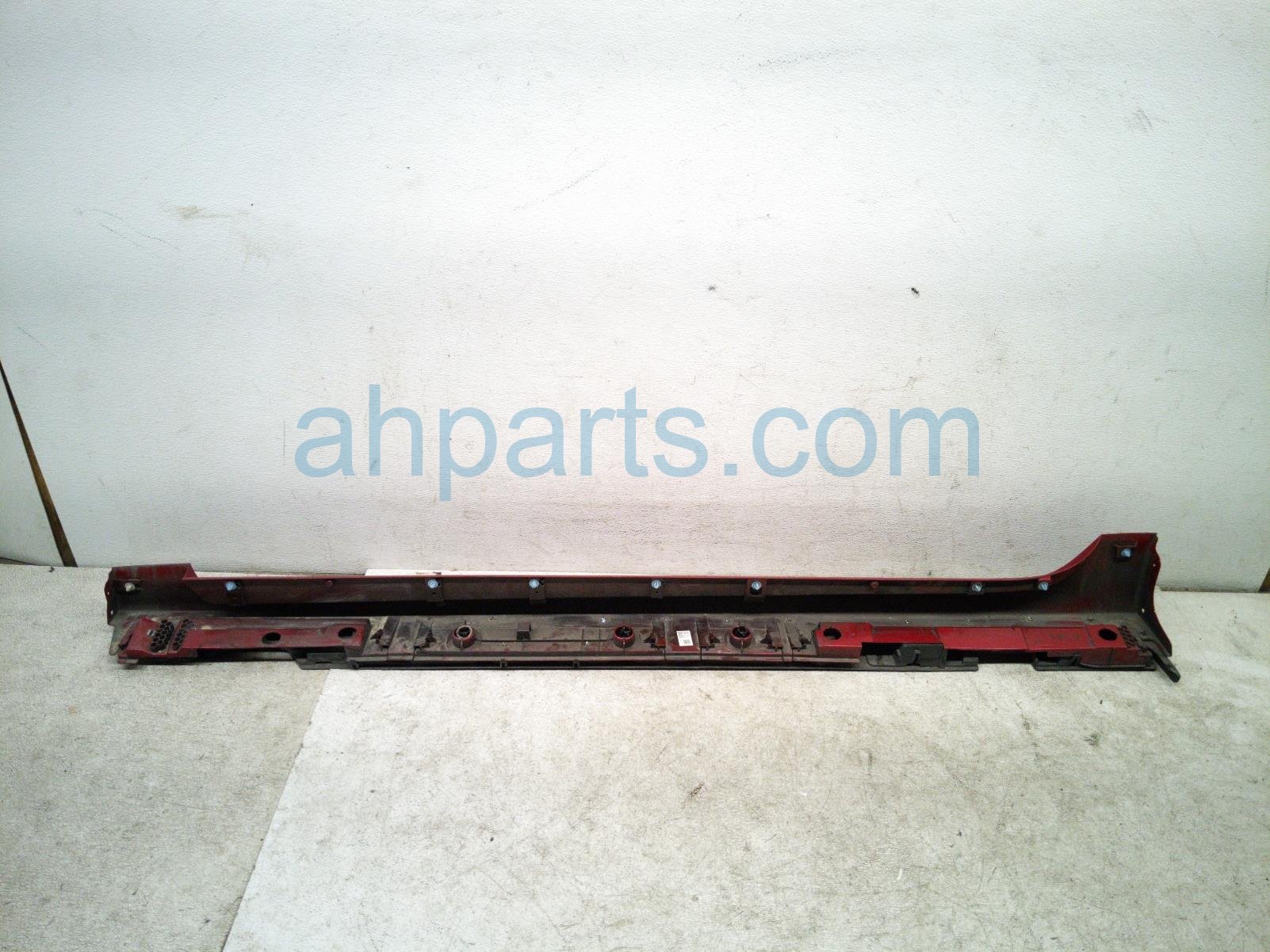 2022 Toyota Prius Rocker Trim Passenger Side Skirt / Molding Red 75850 47030 D1 Replacement 2022 Toyota Prius Rocker Trim Passenger Side Skirt / Molding Red 75850 47030 D1 Replacement thumbnail