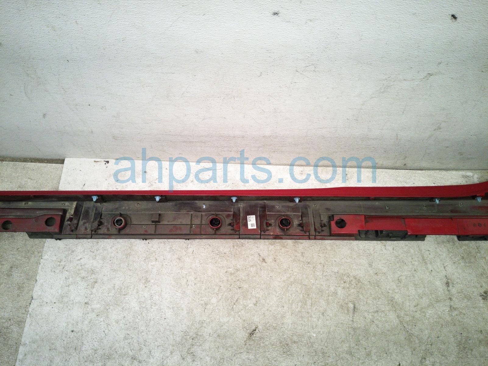 2022 Toyota Prius Rocker Trim Passenger Side Skirt / Molding Red 75850 47030 D1 Replacement 2022 Toyota Prius Rocker Trim Passenger Side Skirt / Molding Red 75850 47030 D1 Replacement thumbnail