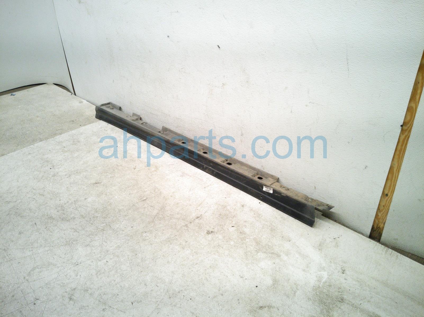 2022 Toyota Prius Rocker Trim Passenger Side Skirt / Molding Red 75850 47030 D1 Replacement 2022 Toyota Prius Rocker Trim Passenger Side Skirt / Molding Red 75850 47030 D1 Replacement thumbnail