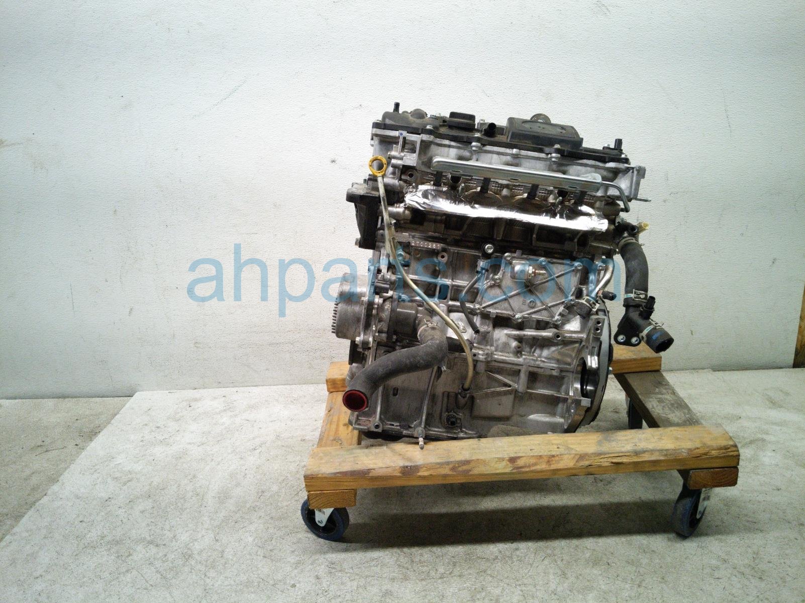 2022 Toyota Prius Long Block Engine / Motor = 81k Mi 19000 37B20 Replacement 2022 Toyota Prius Long Block Engine / Motor = 81k Mi 19000 37B20 Replacement thumbnail