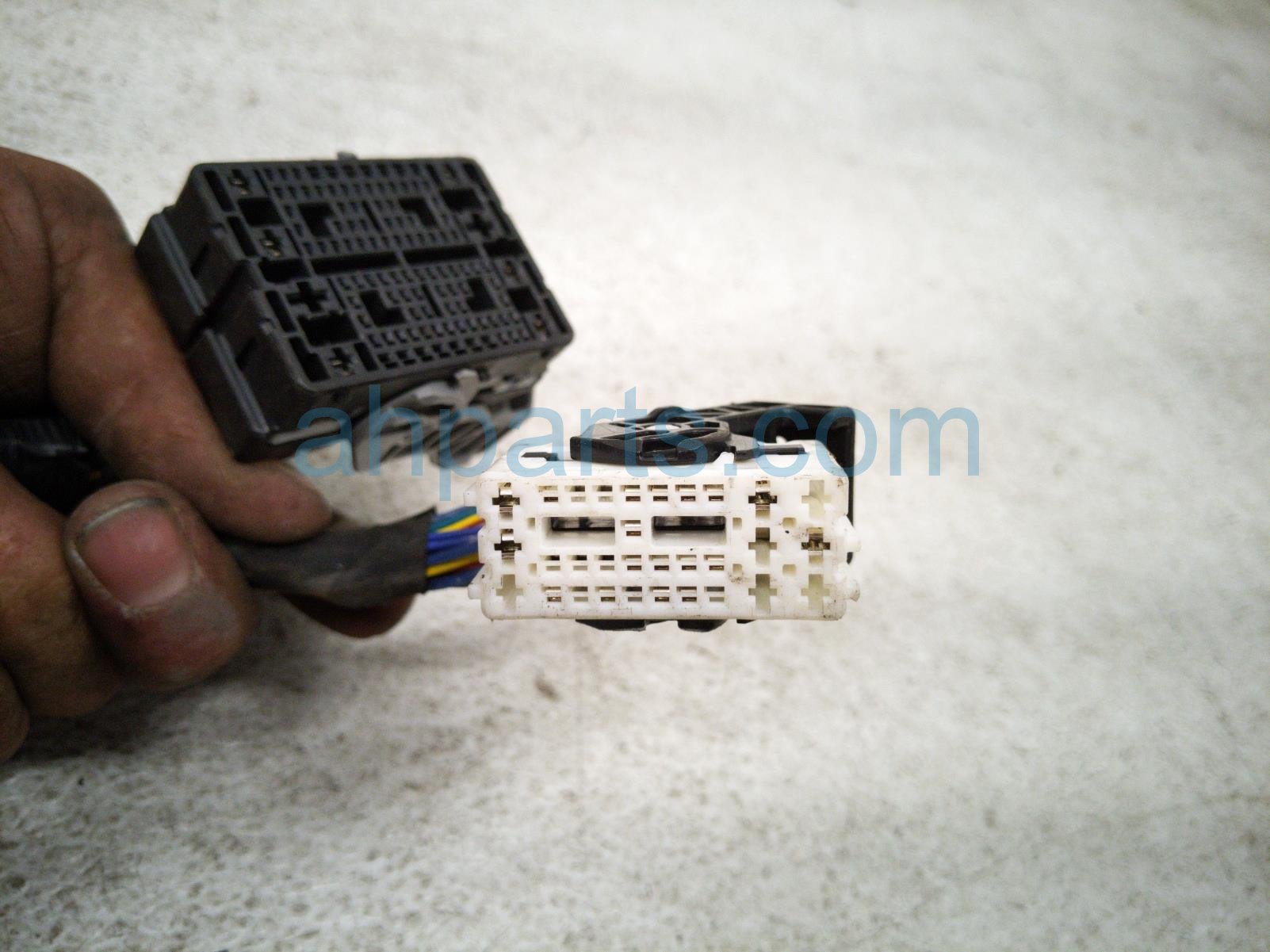 2024 Hyundai Santa Fe Engine Room Wire Harness 2.5l Awd 91410 R6020 Replacement 2024 Hyundai Santa Fe Engine Room Wire Harness 2.5l Awd 91410 R6020 Replacement thumbnail
