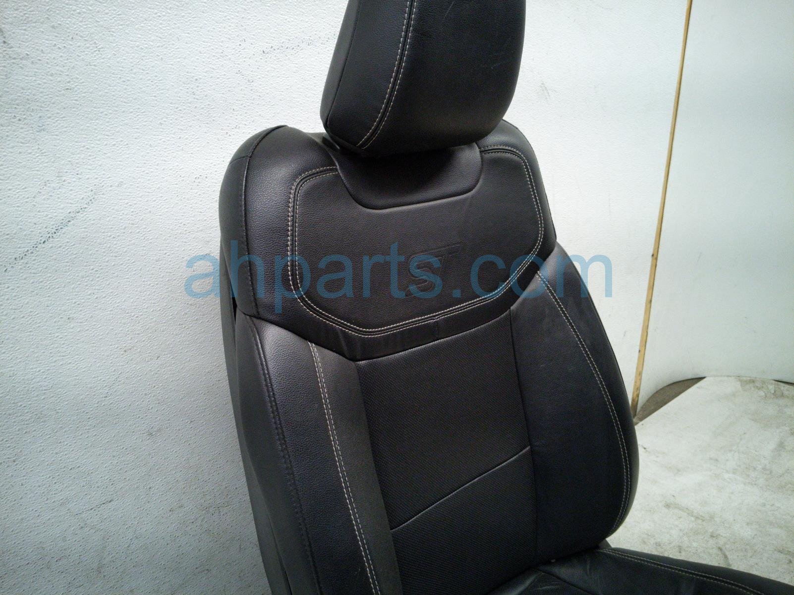 2020 Ford Explorer Front Driver Seat Black W/ Airbag MB5Z 7864417 JB Replacement 2020 Ford Explorer Front Driver Seat Black W/ Airbag MB5Z 7864417 JB Replacement thumbnail