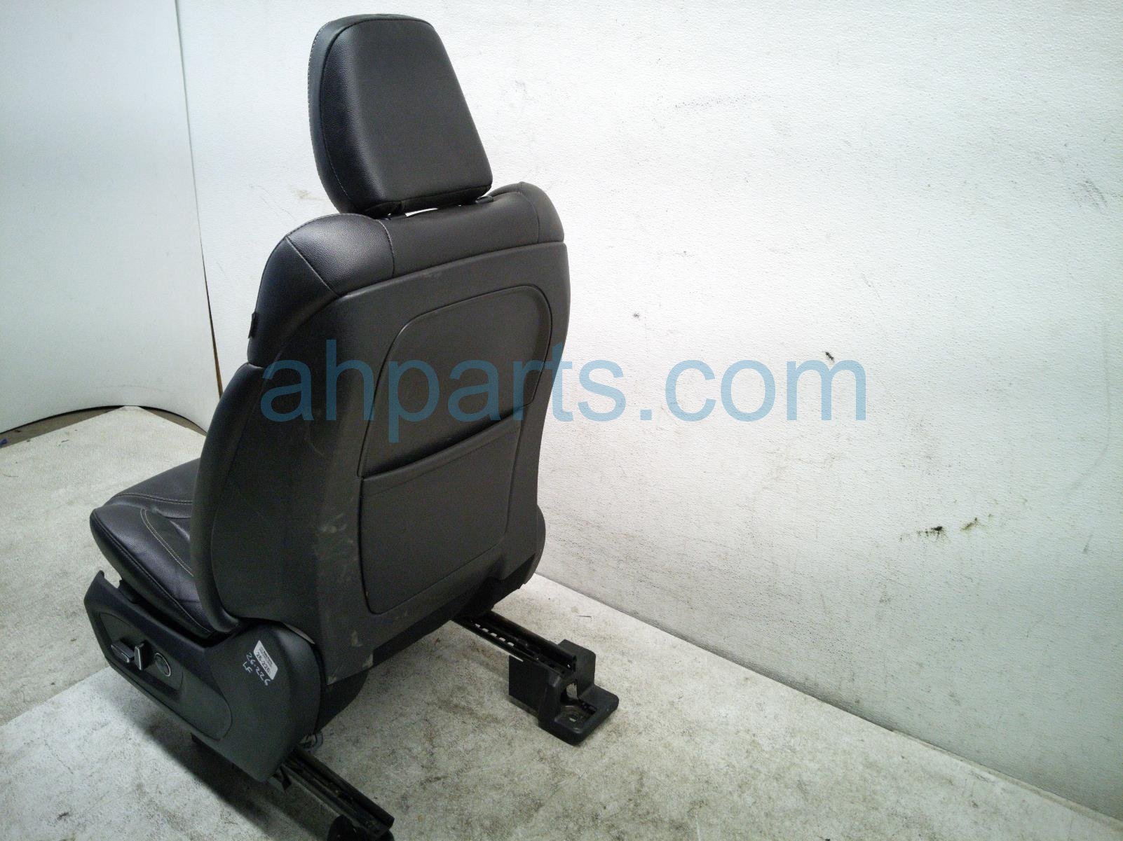 2020 Ford Explorer Front Driver Seat Black W/ Airbag MB5Z 7864417 JB Replacement 2020 Ford Explorer Front Driver Seat Black W/ Airbag MB5Z 7864417 JB Replacement thumbnail