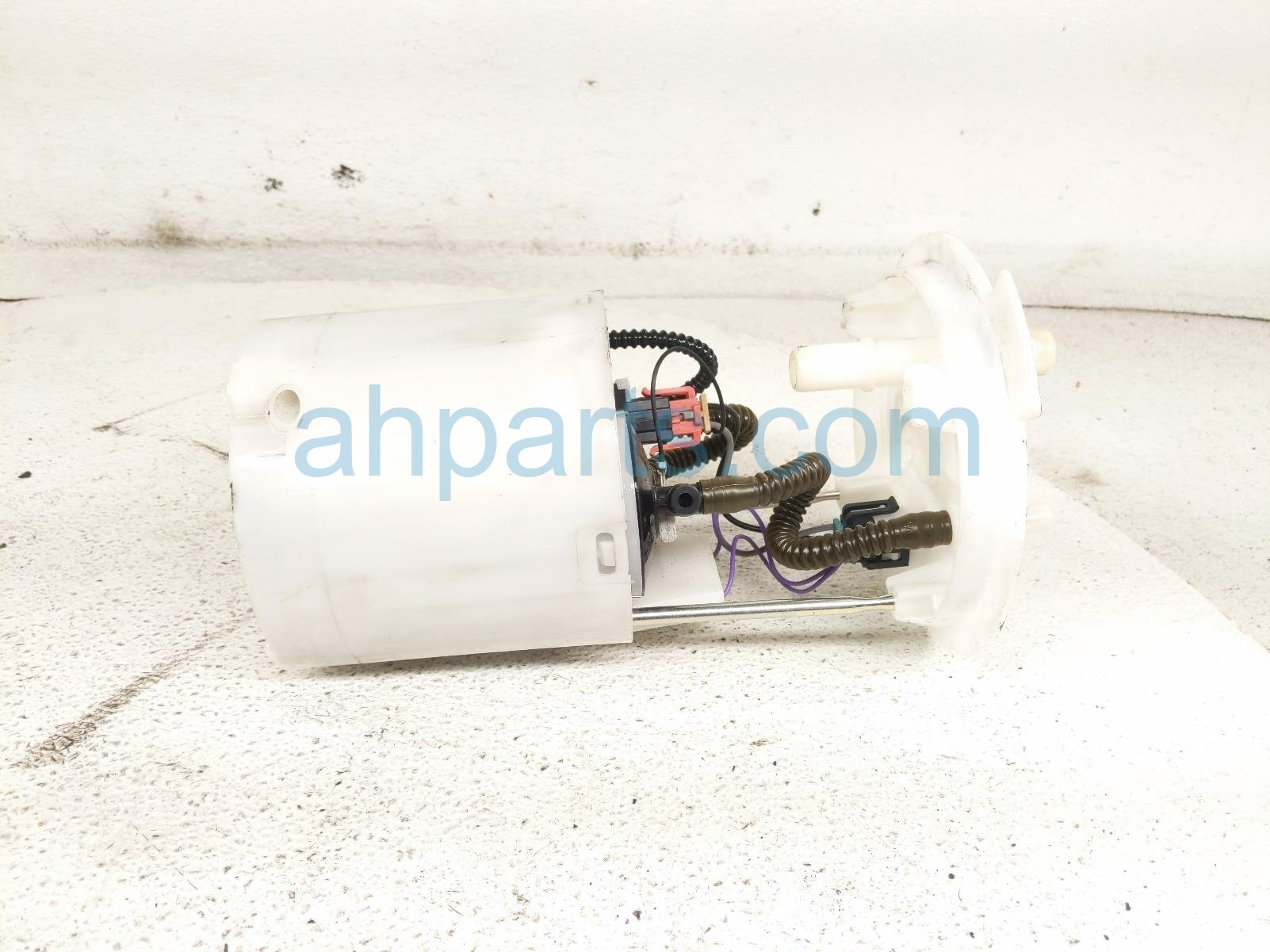 2020 Ford Explorer Gas / Fuel Pump (tank Mounted) L1MZ 9H307 PA Replacement 2020 Ford Explorer Gas / Fuel Pump (tank Mounted) L1MZ 9H307 PA Replacement thumbnail
