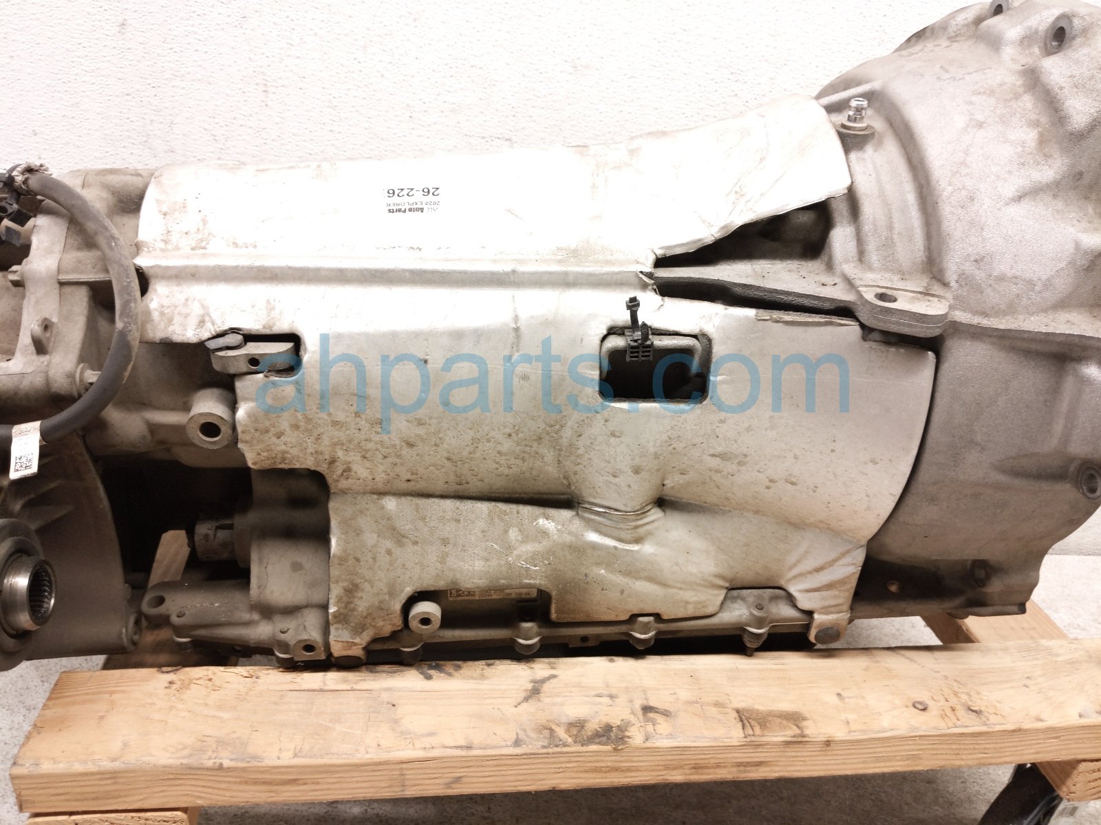 2020 Ford Explorer Automatic Transmission = 89k Mi L1MZ 7000 T Replacement 2020 Ford Explorer Automatic Transmission = 89k Mi L1MZ 7000 T Replacement thumbnail