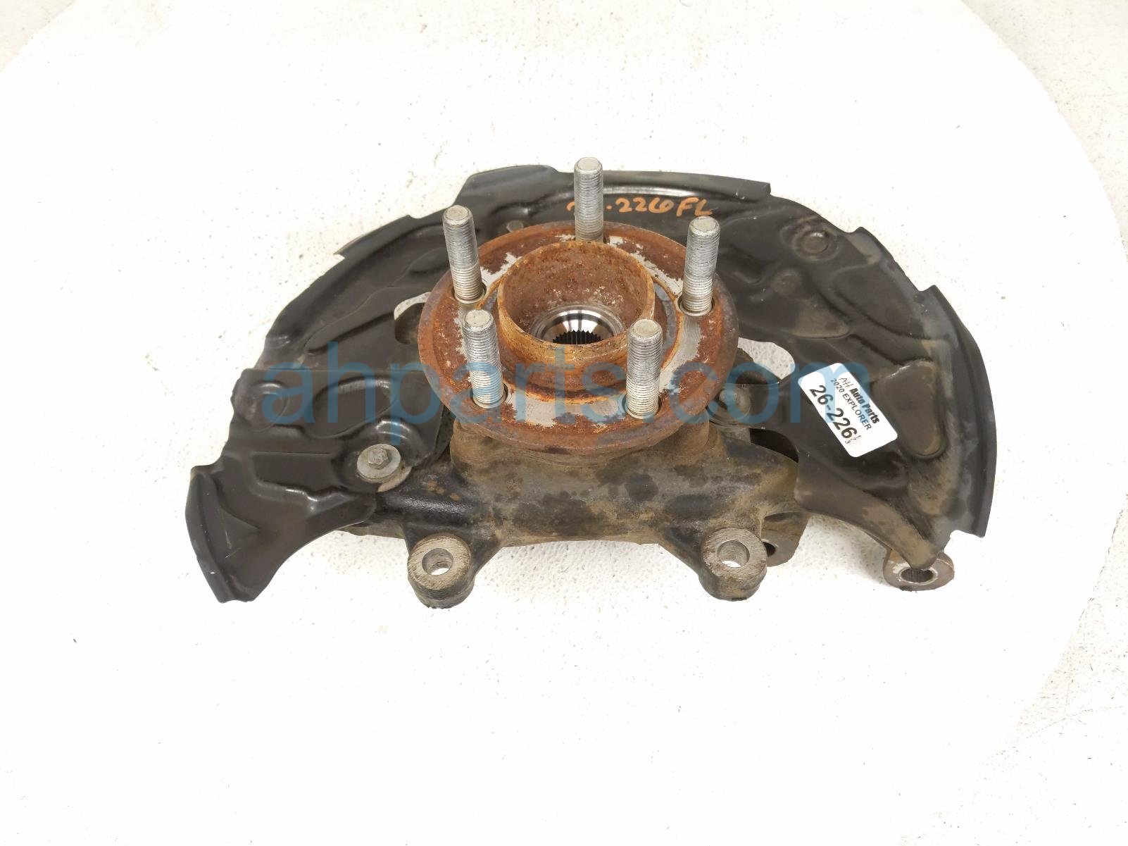 Ford FR/LH SPINDLE KNUCKLE HUB - AWD