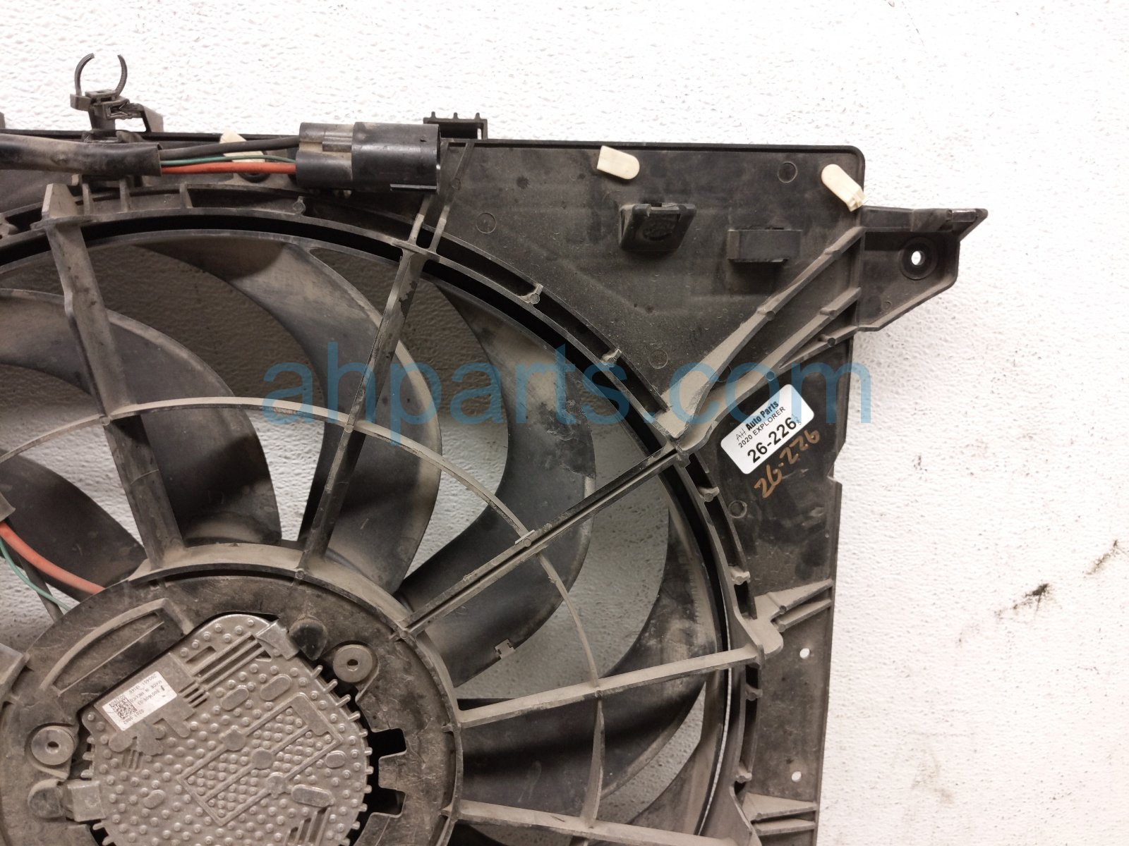 2020 Ford Explorer Cooling Radiator Fan Assembly P1MZ 8C607 E Replacement 2020 Ford Explorer Cooling Radiator Fan Assembly P1MZ 8C607 E Replacement thumbnail