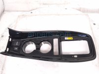 Toyota CENTER CONSOLE UPPER TRIM - BLACK Toyota CENTER CONSOLE UPPER TRIM - BLACK