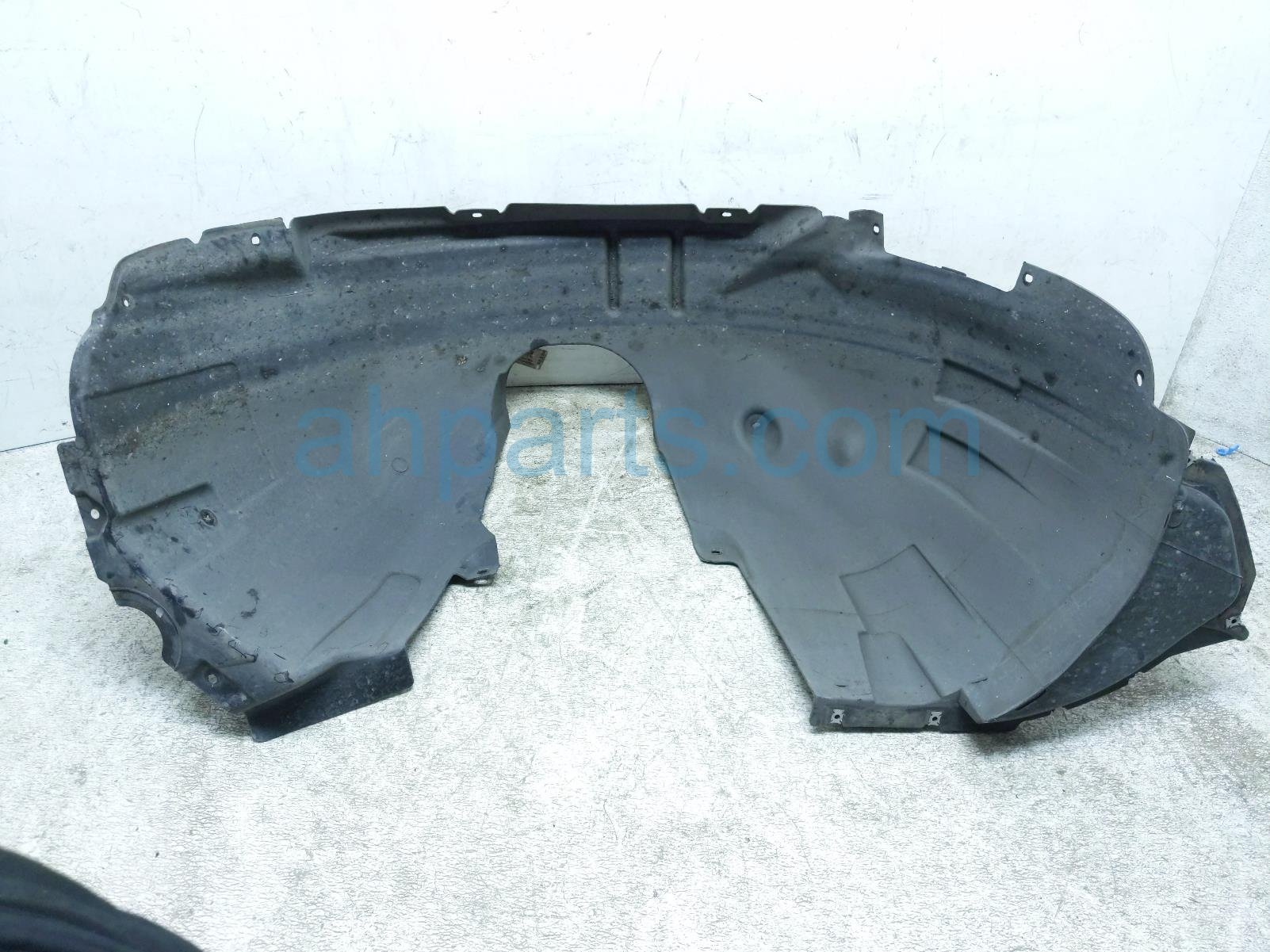 2023 Volkswagen Taos Front Passenger Inner Fender Liner 2GJ 805 912 E Replacement 2023 Volkswagen Taos Front Passenger Inner Fender Liner 2GJ 805 912 E Replacement thumbnail