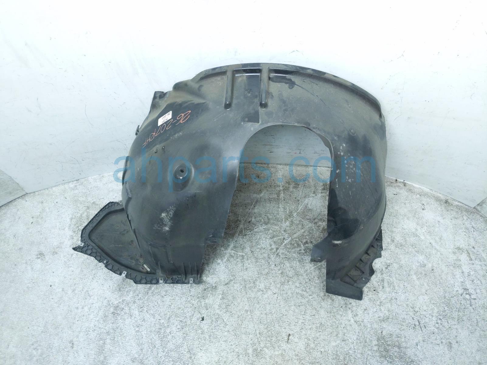 2023 Volkswagen Taos Front Passenger Inner Fender Liner 2GJ 805 912 E Replacement 2023 Volkswagen Taos Front Passenger Inner Fender Liner 2GJ 805 912 E Replacement thumbnail