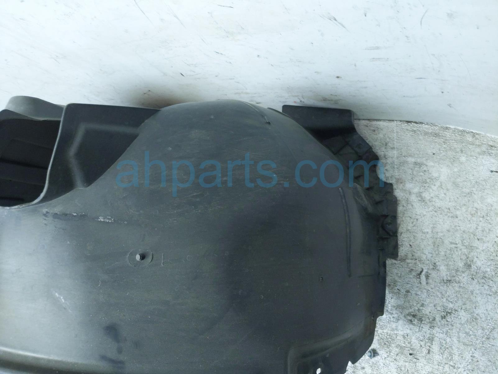 2023 Volkswagen Taos Front Driver Inner Fender Liner 2GJ 805 911 E Replacement 2023 Volkswagen Taos Front Driver Inner Fender Liner 2GJ 805 911 E Replacement thumbnail