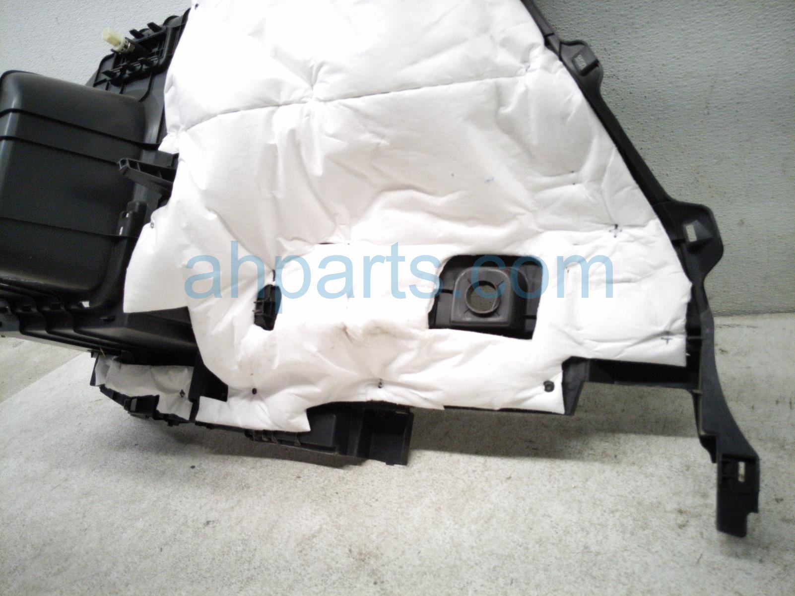 2024 Toyota Rav 4 Passenger Inside Quarter Trim Panel Grey 64730 0R210 C0 Replacement 2024 Toyota Rav 4 Passenger Inside Quarter Trim Panel Grey 64730 0R210 C0 Replacement thumbnail