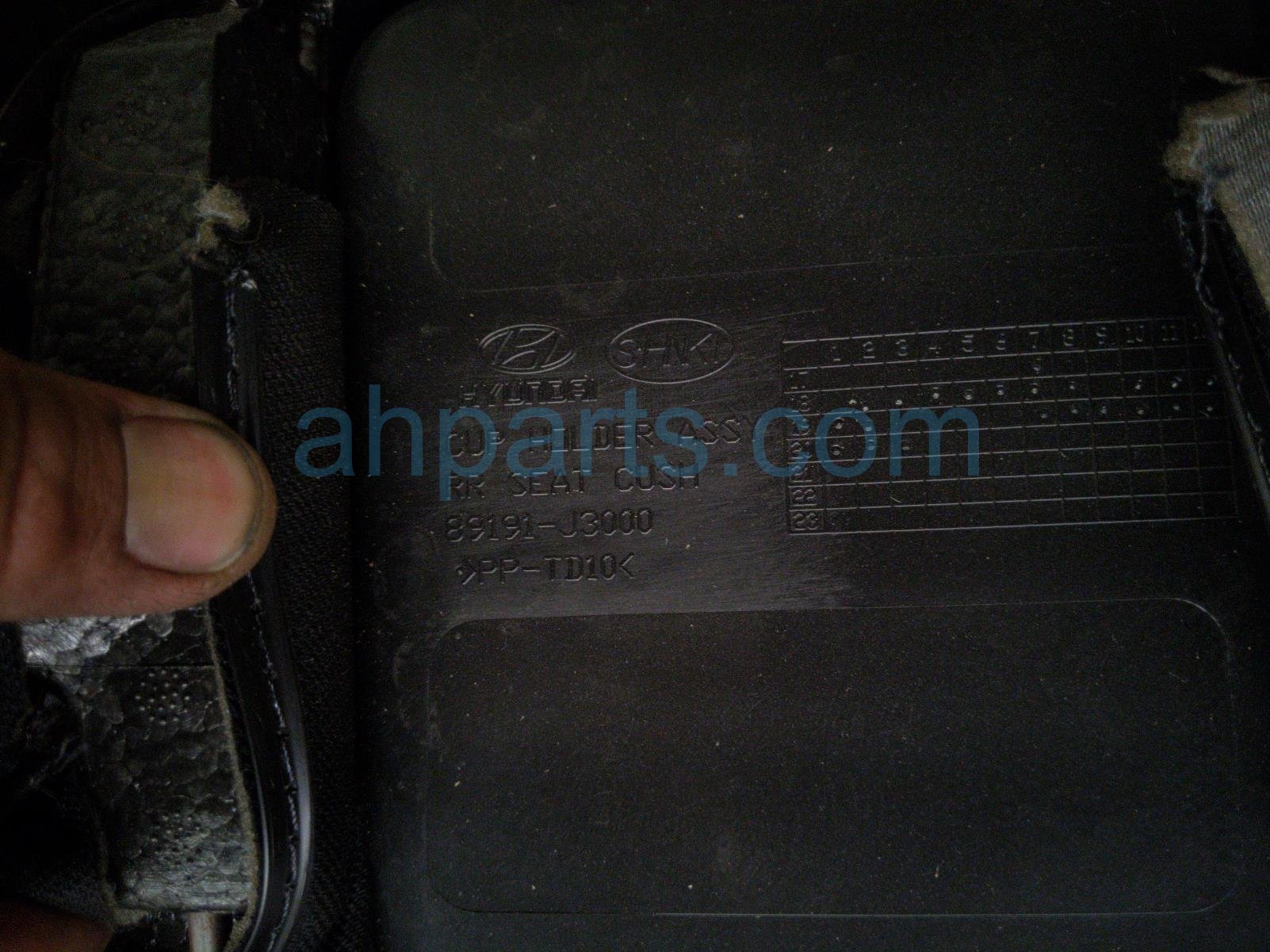 2020 Hyundai Veloster Back (2nd Row) Rear Seat Bottom Cushion Black 89100 K9000 SJA Replacement 2020 Hyundai Veloster Back (2nd Row) Rear Seat Bottom Cushion Black 89100 K9000 SJA Replacement thumbnail