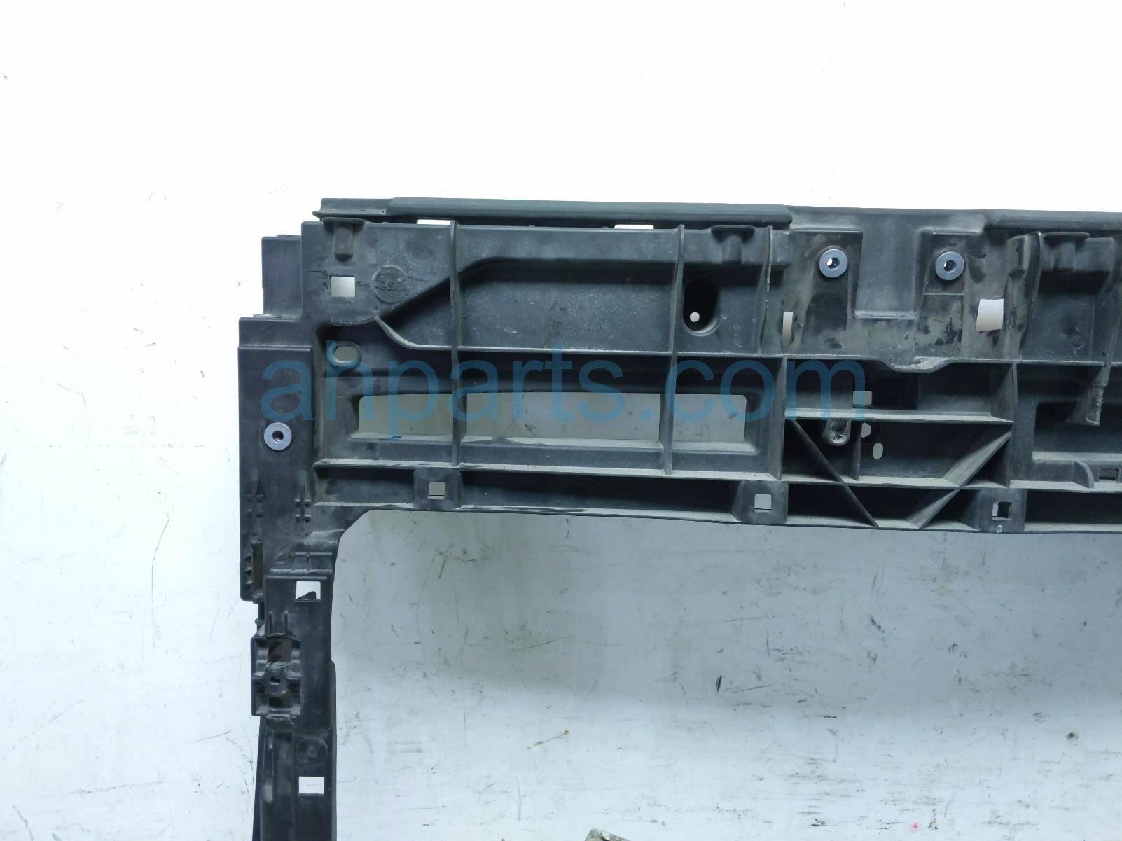 2023 Volkswagen Taos Radiator Core Support 2GJ 805 588 D Replacement 2023 Volkswagen Taos Radiator Core Support 2GJ 805 588 D Replacement thumbnail