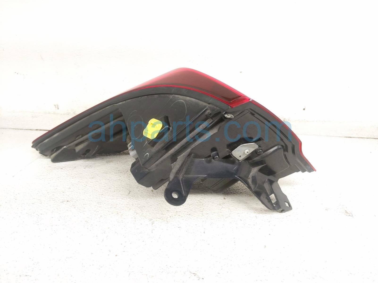 2020 Acura MDX Light / Rear Passenger Tail Lamp (on Body) 33500 TZ5 A02 Replacement 2020 Acura MDX Light / Rear Passenger Tail Lamp (on Body) 33500 TZ5 A02 Replacement thumbnail
