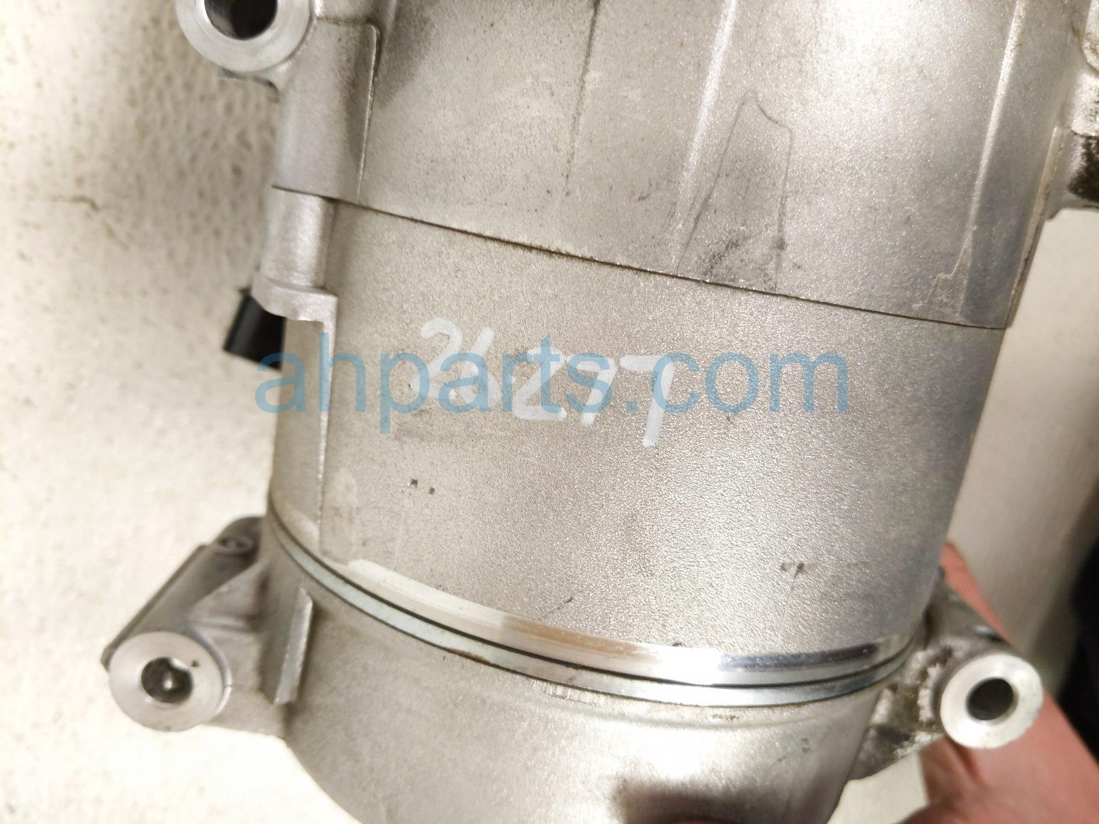 2020 Acura MDX Air + Clutch Ac Pump / Compressor 38810 5J6 A24 Replacement 2020 Acura MDX Air + Clutch Ac Pump / Compressor 38810 5J6 A24 Replacement thumbnail