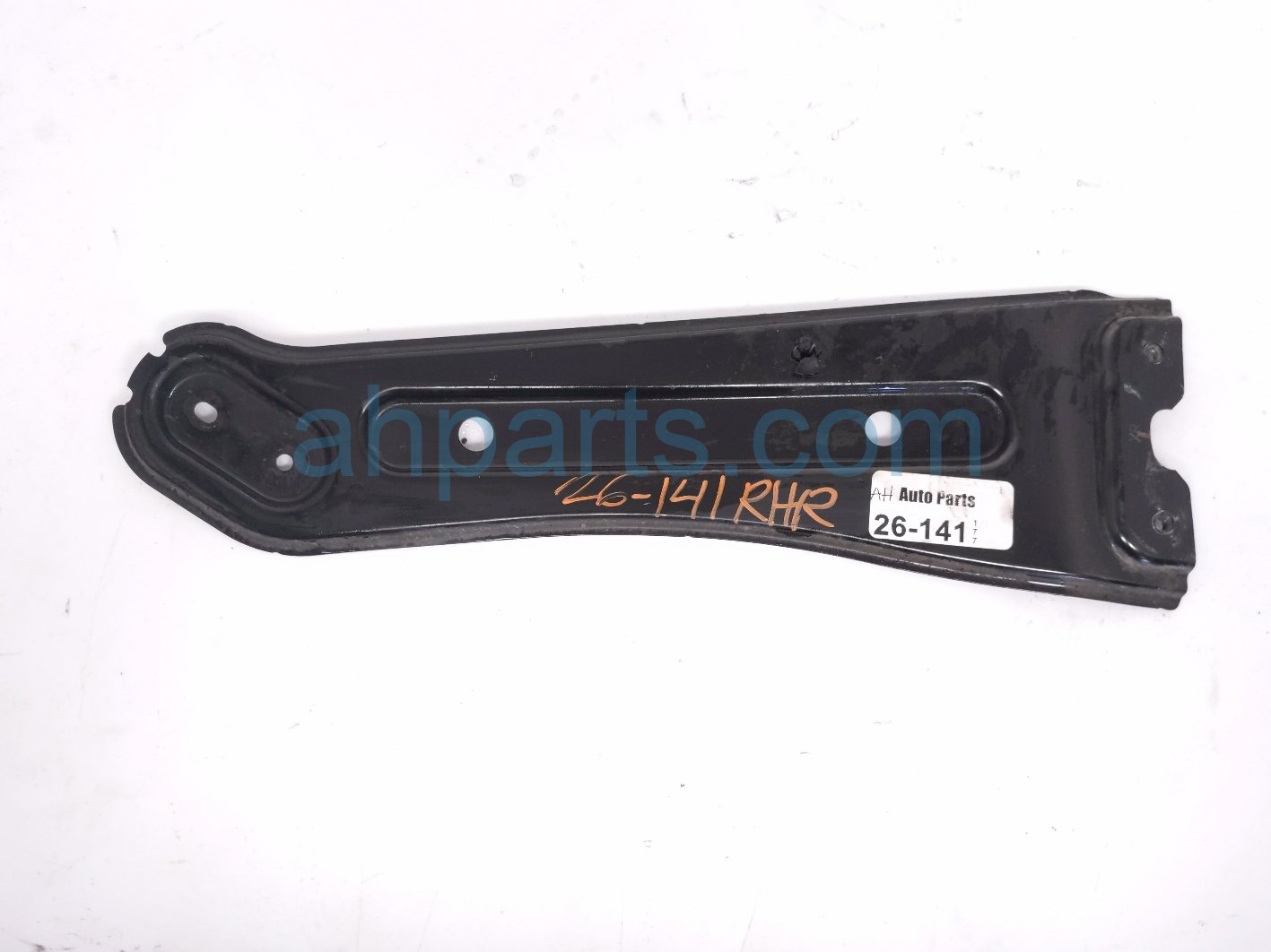 $25 Toyota RR/RH BED BRACE