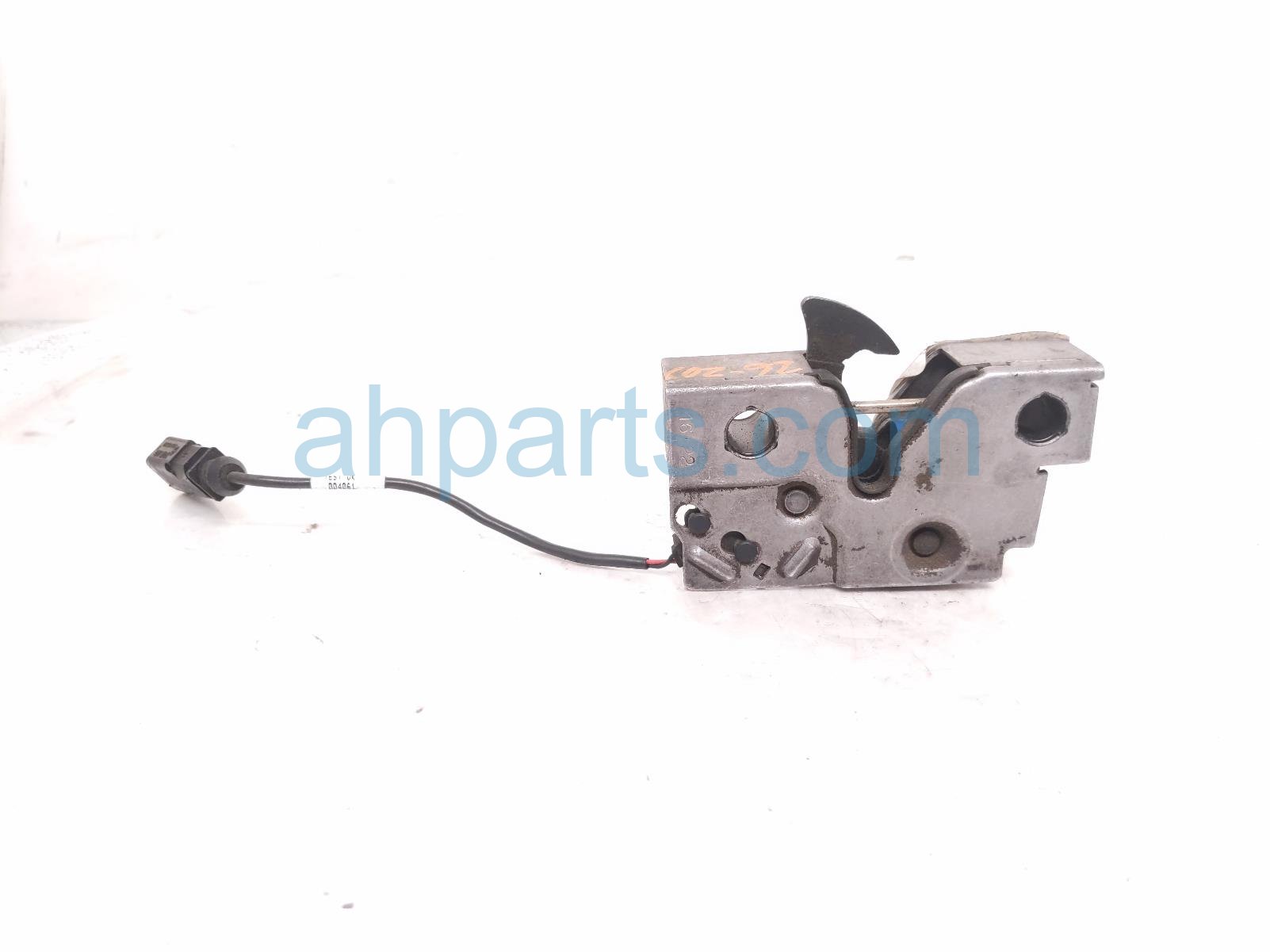 2023 Volkswagen Taos Hood Lock / Latch Assy 2GJ 823 509 Replacement 2023 Volkswagen Taos Hood Lock / Latch Assy 2GJ 823 509 Replacement thumbnail